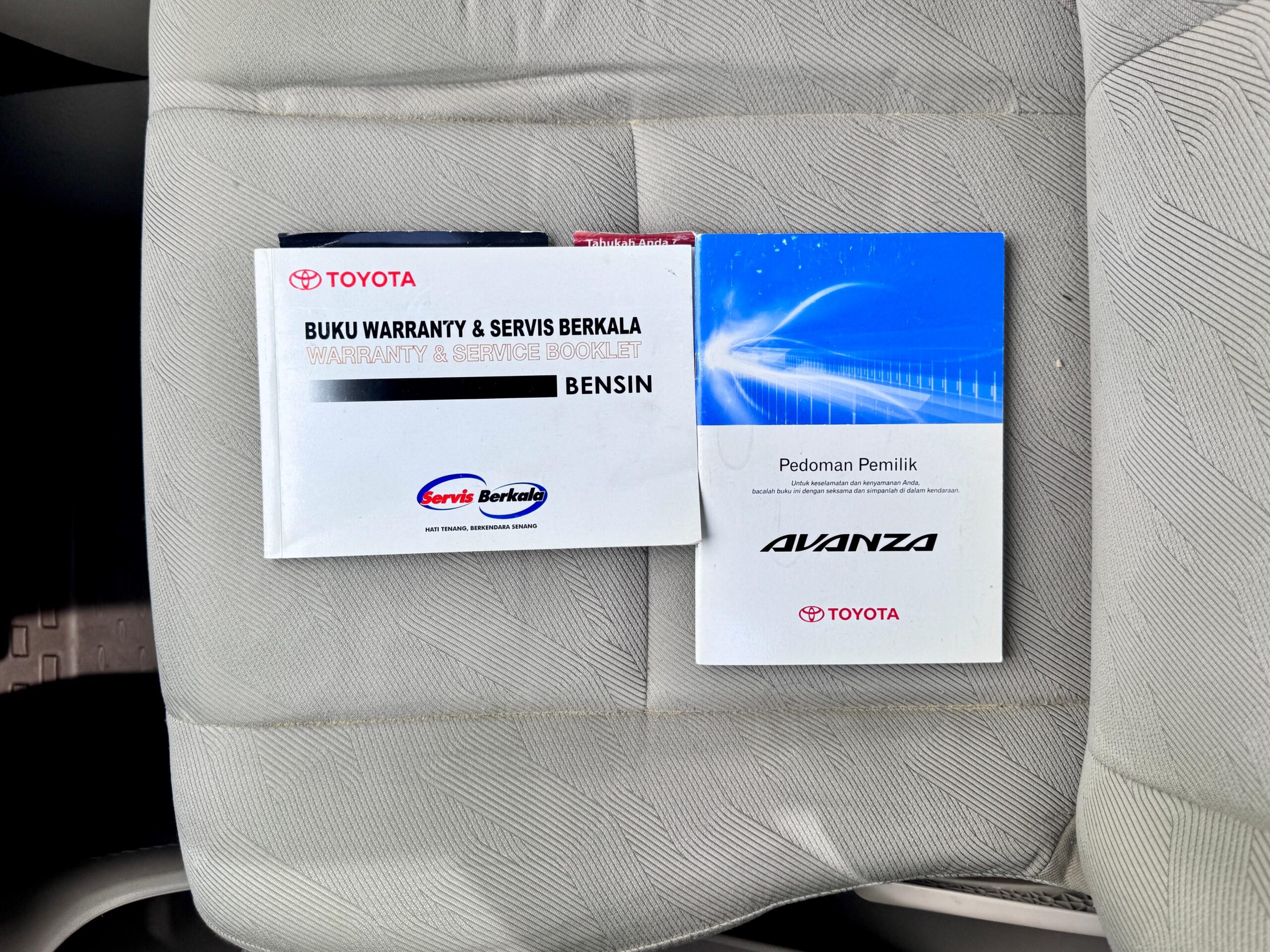 AVANZA 1.3 G AT PUTIH 2014 - Gambar 15