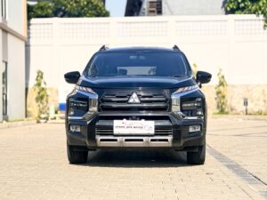 XPANDER CROSS PREMIUM PACKAGE AT HITAM 2023