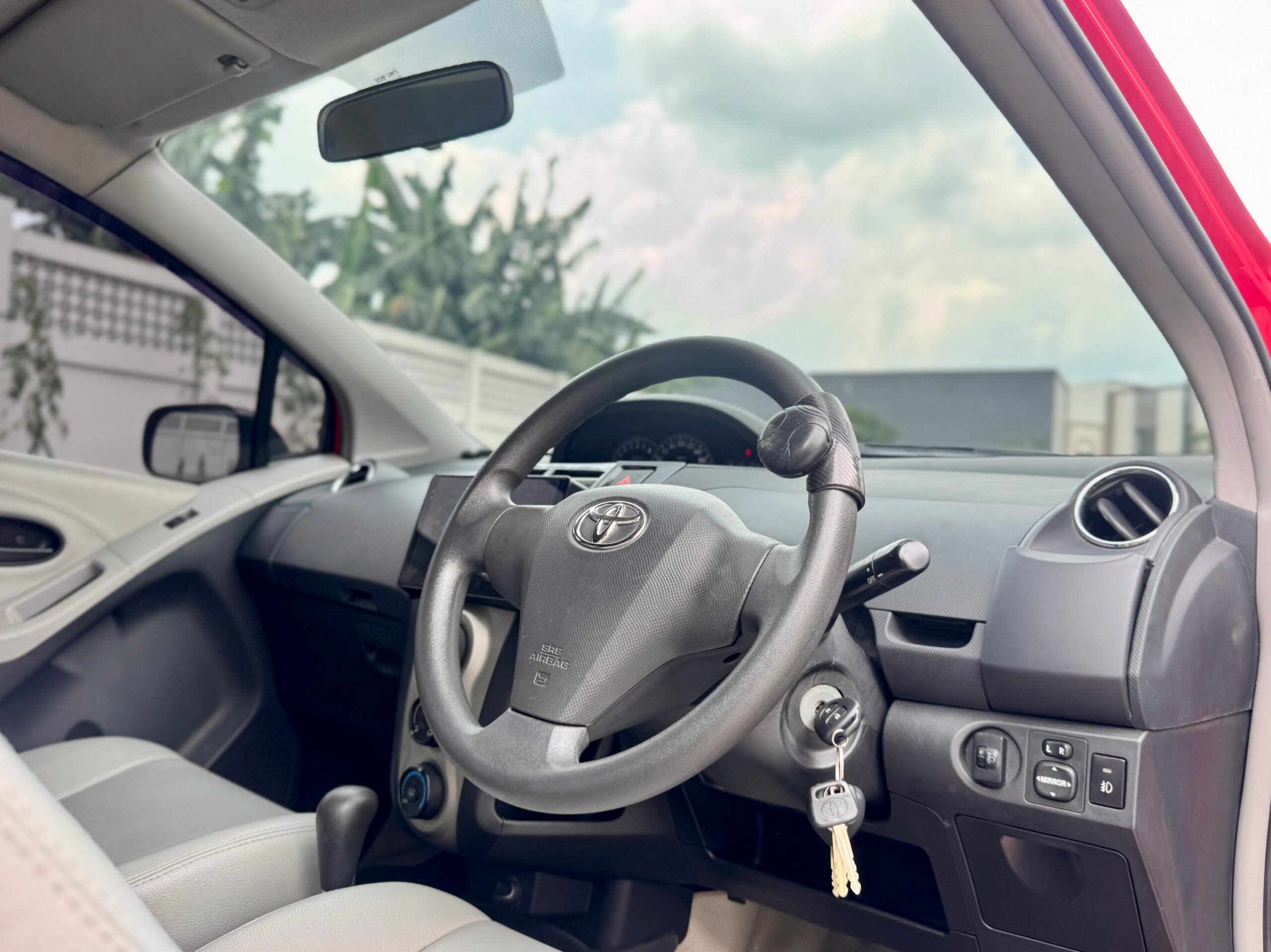 YARIS E AT MERAH 2011 - Gambar 9