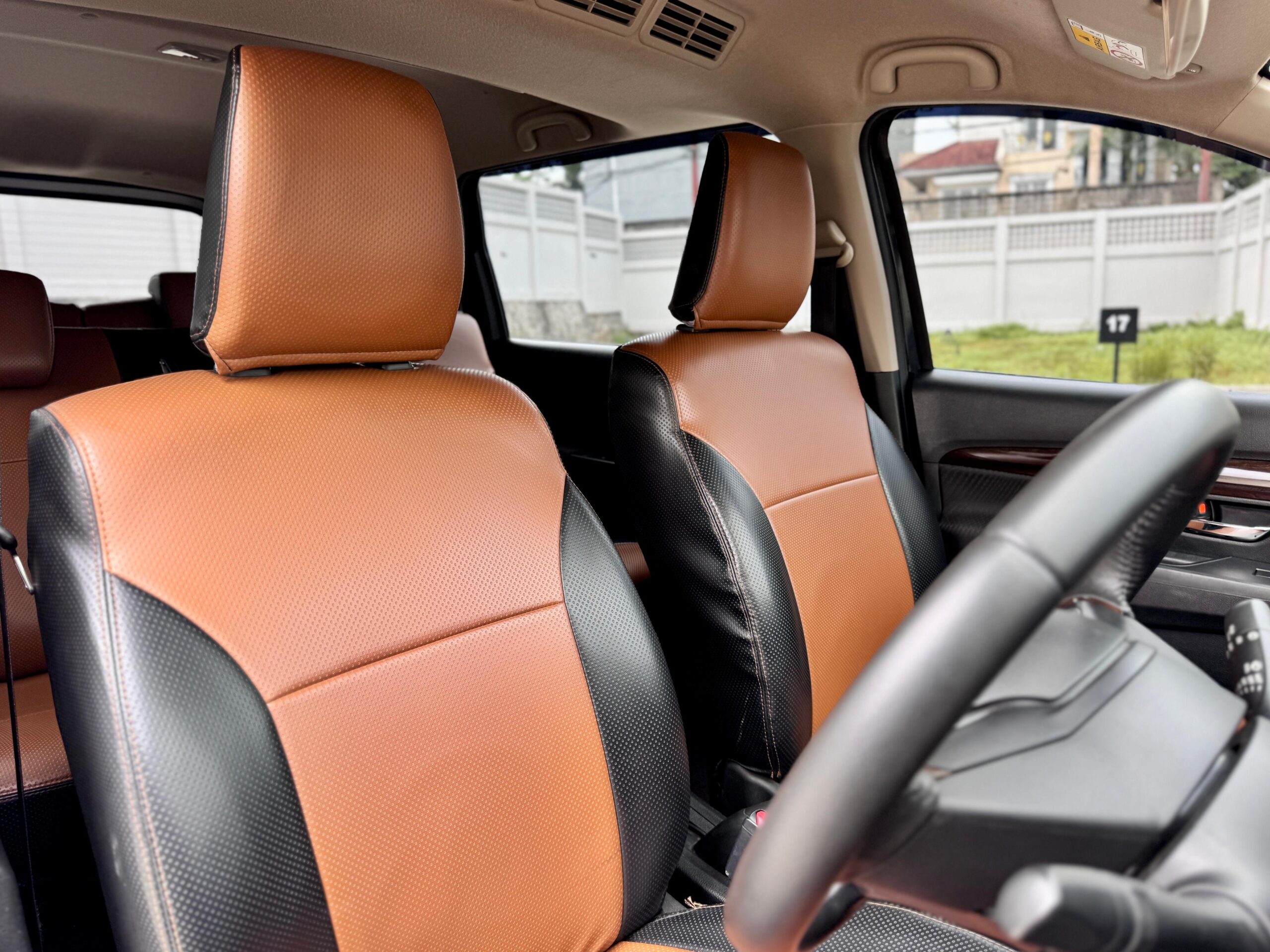 ERTIGA GT SPORT AT HITAM 2021 - Gambar 10