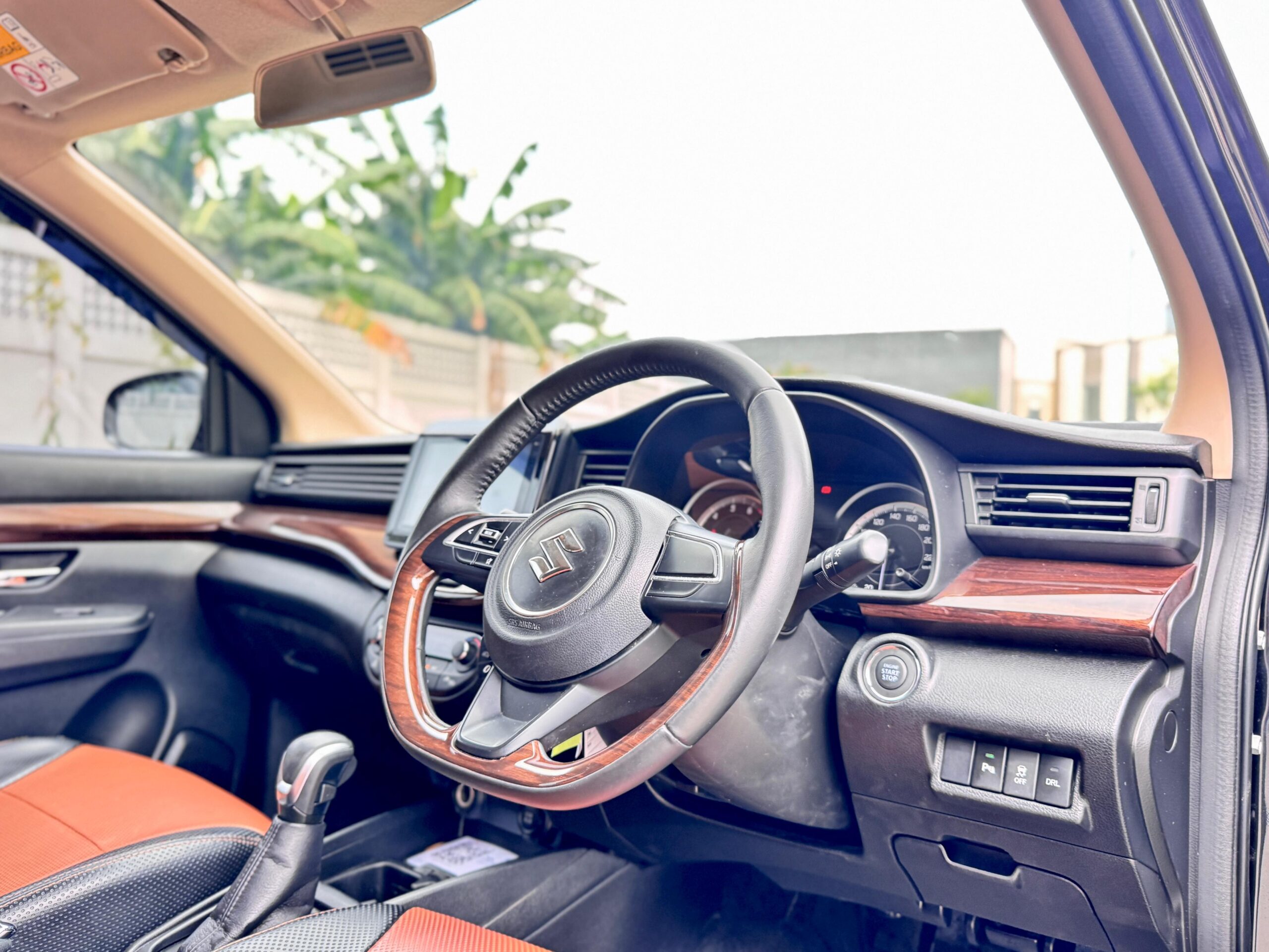 ERTIGA GT SPORT AT HITAM 2021 - Gambar 11