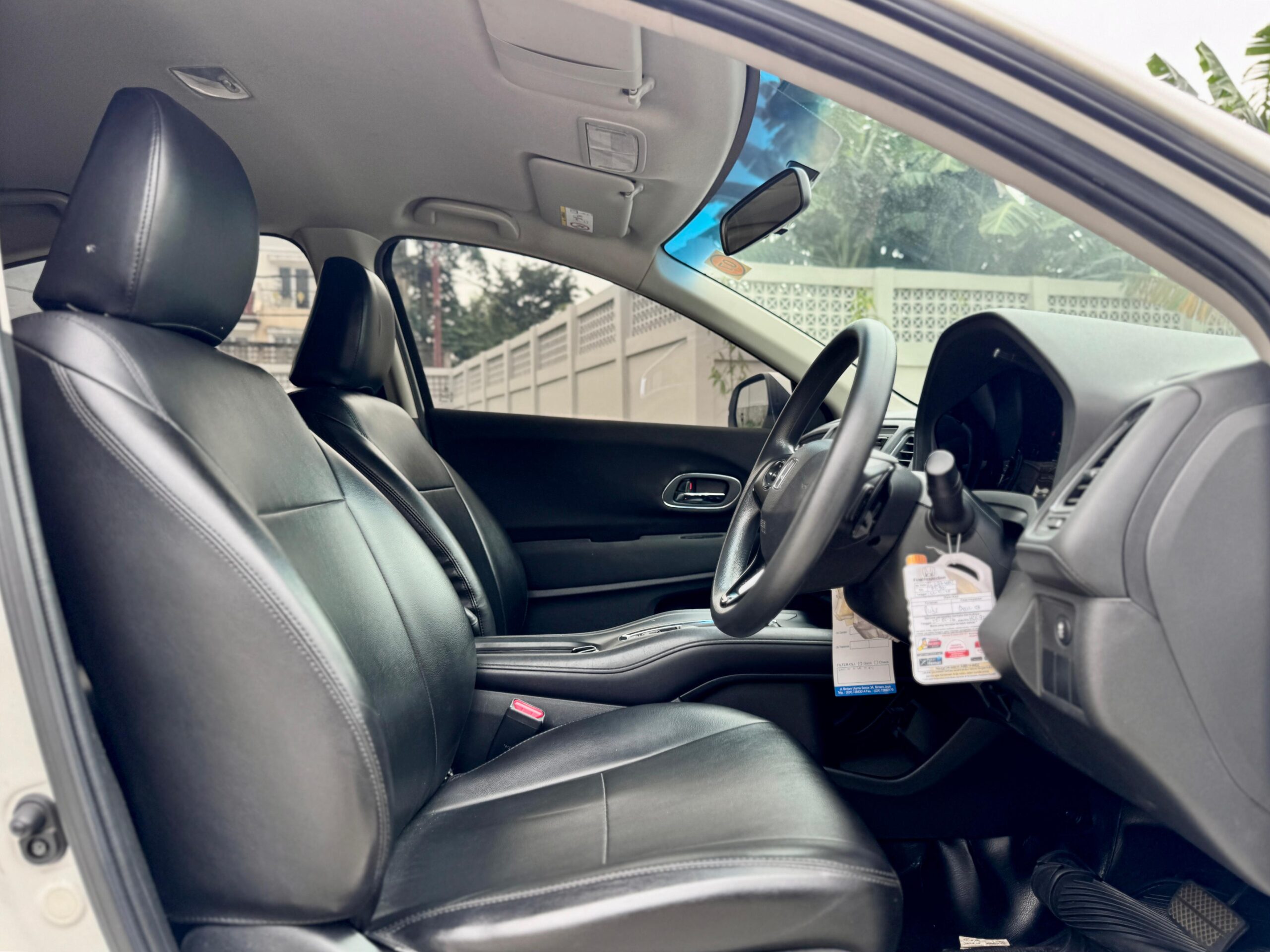 HRV E AT PUTIH 2016 - Gambar 11