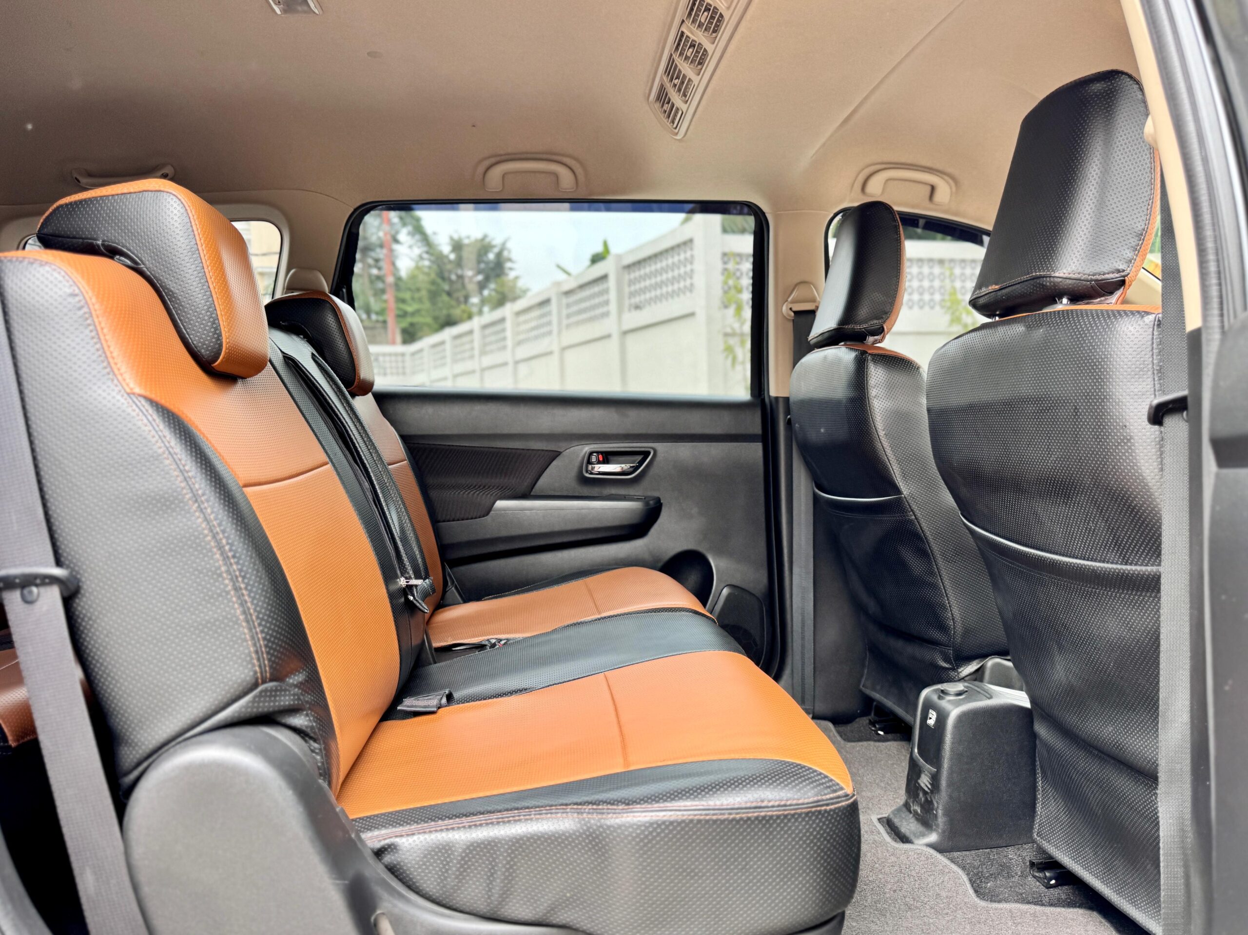 ERTIGA GT SPORT AT HITAM 2021 - Gambar 14