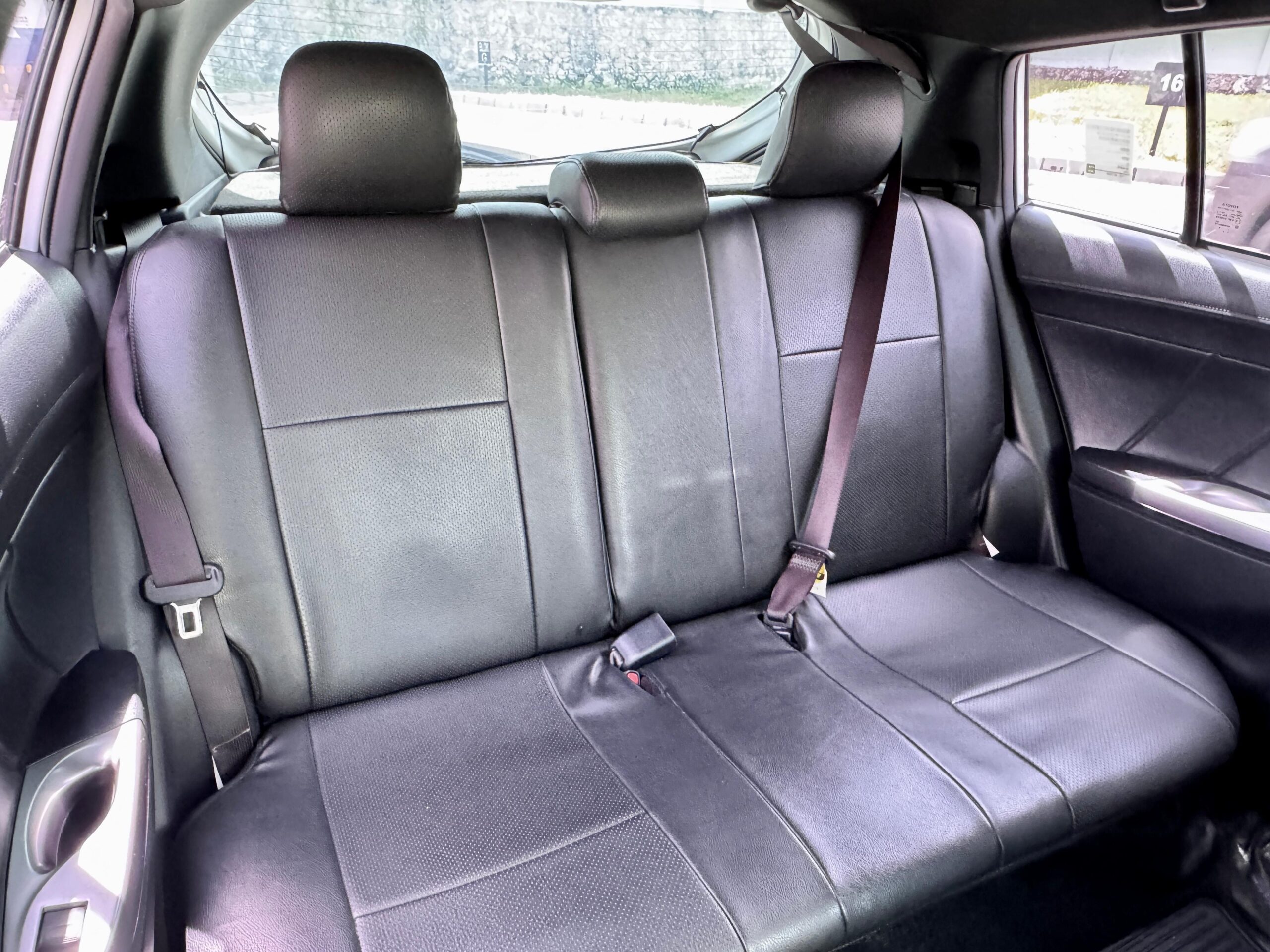 YARIS TRD AT PUTIH 2015 - Gambar 14