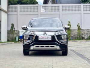 XPANDER ULTIMATE AT HITAM 2019