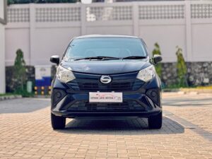 SIGRA 1.0 D MT HITAM 2021