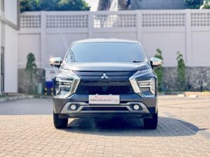 XPANDER ULTIMATE CVT ABU 2023