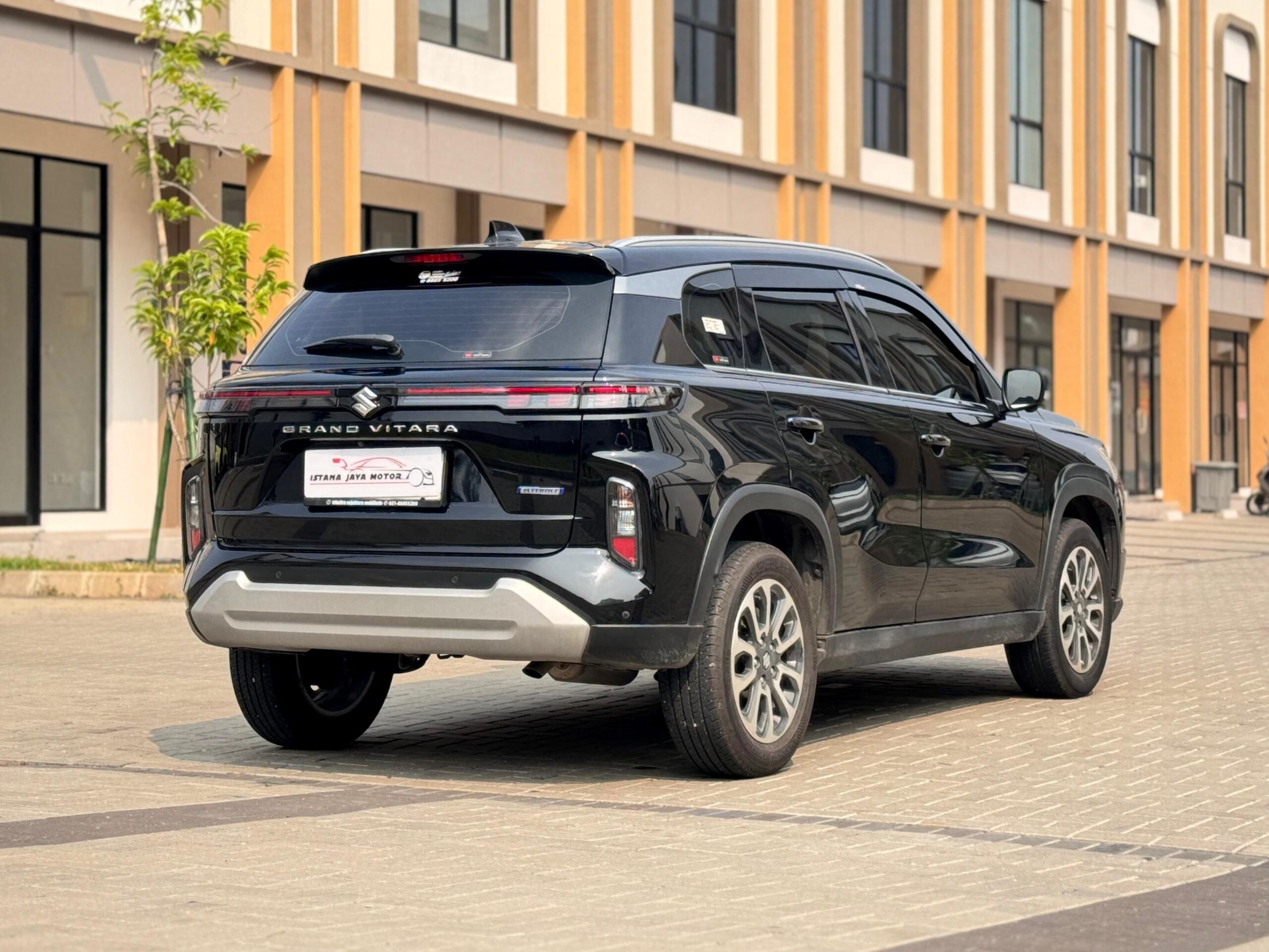 GRAND VITARA GX AT HITAM 2024 - Gambar 6