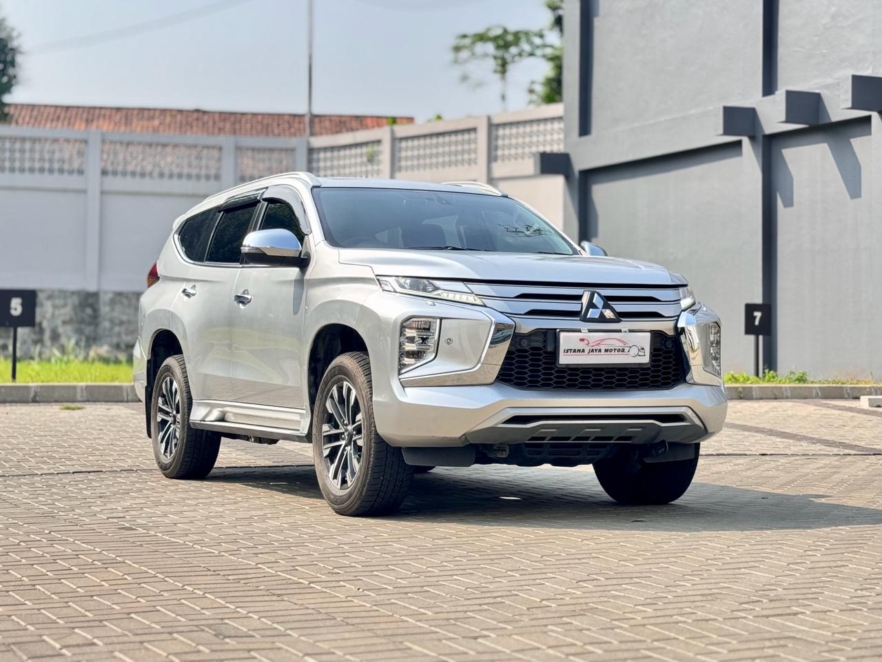 PAJERO DAKAR AT SILVER 2023 - Gambar 4