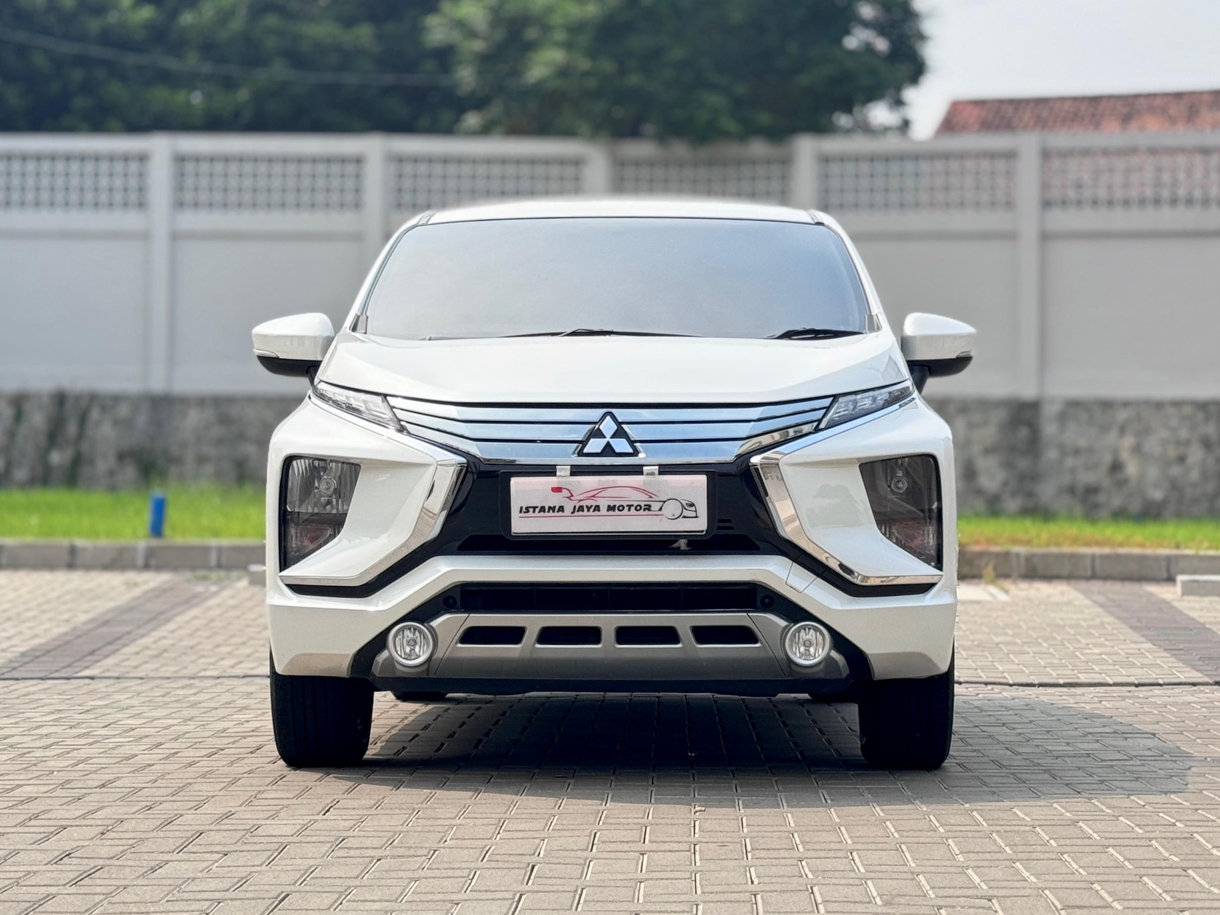 XPANDER 1.5 SPORT PUTIH 2018