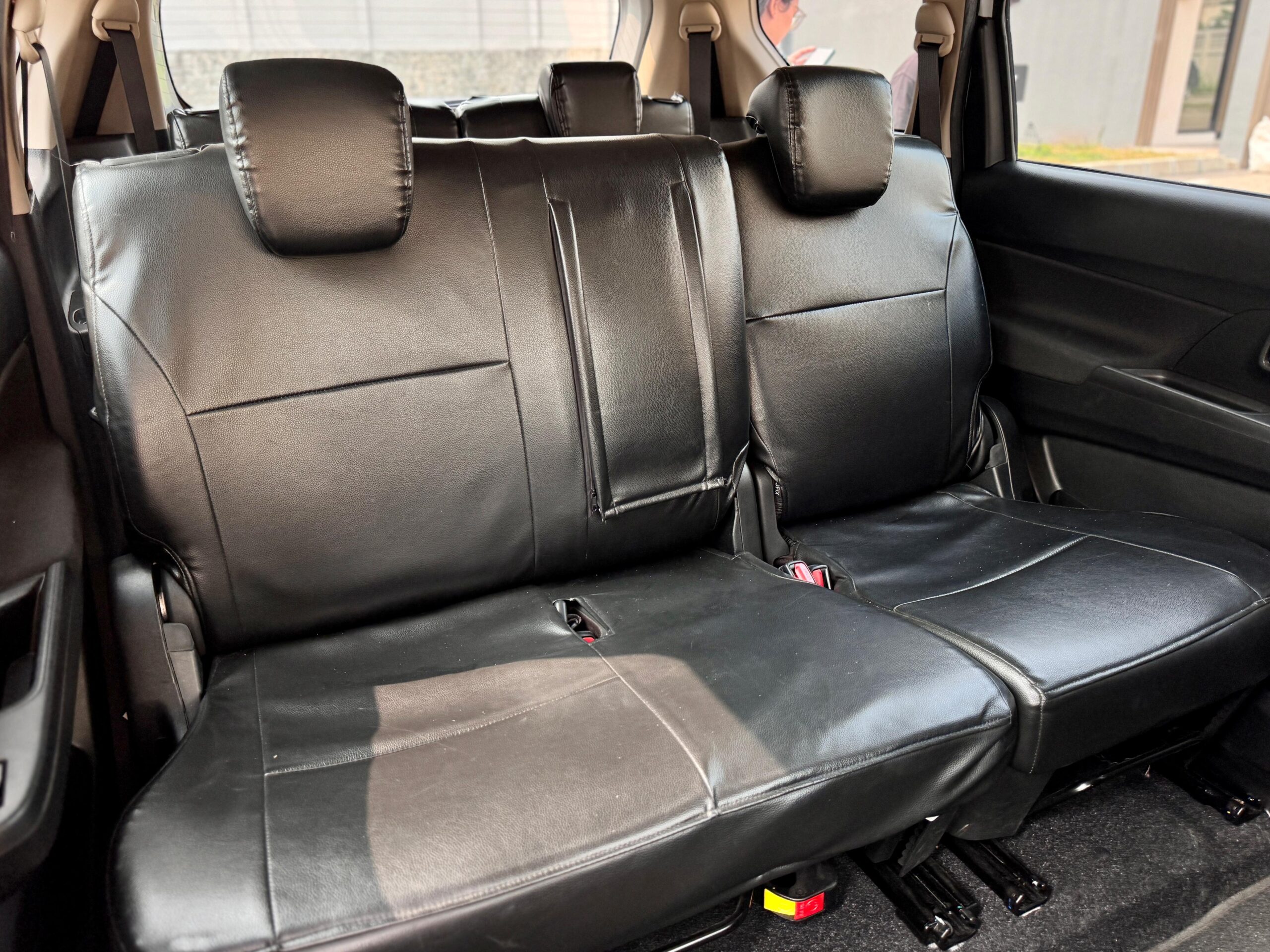 XL7 1.5 BETA PUTIH 2023 - Gambar 14