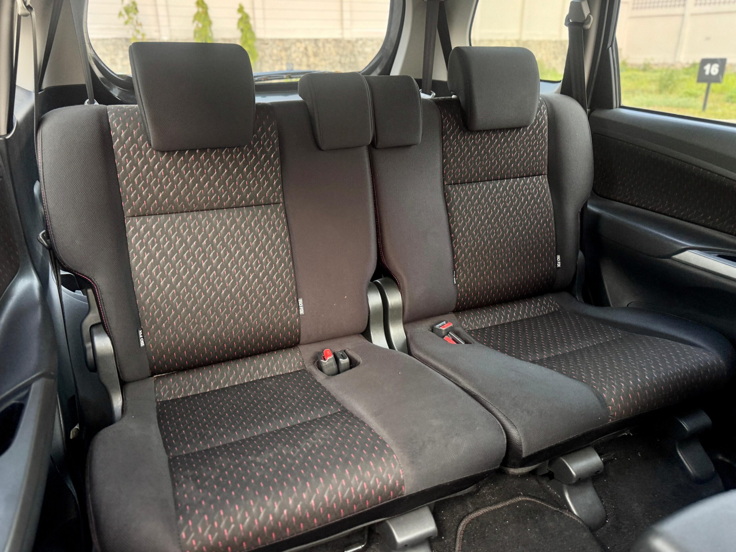 AVANZA 1.5 VELOZ HITAM 2020 - Gambar 15