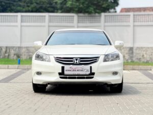 ACCORD 2.4 VTIL PUTIH 2012