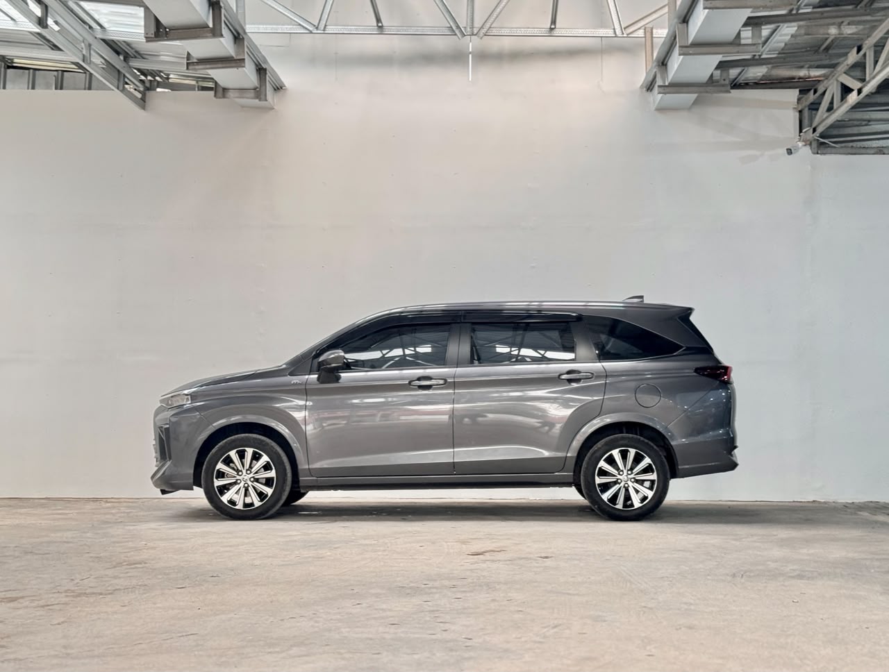 AVANZA 1.5 G CVT ABU 2024 - Gambar 7