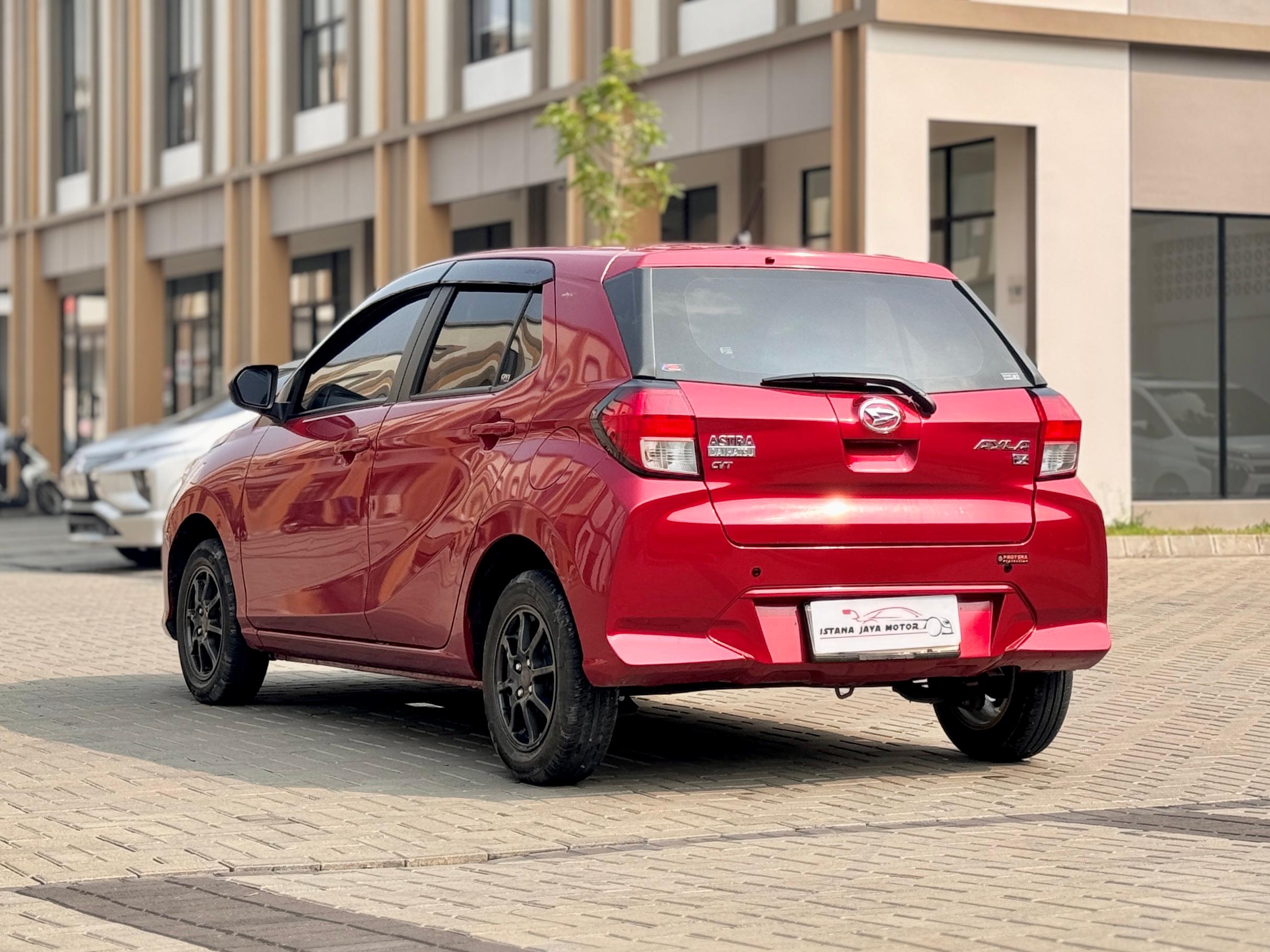 AYLA 1.0 X CVT MERAH 2023 - Gambar 5