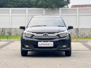 MOBILIO 1.5 E HITAM 2018
