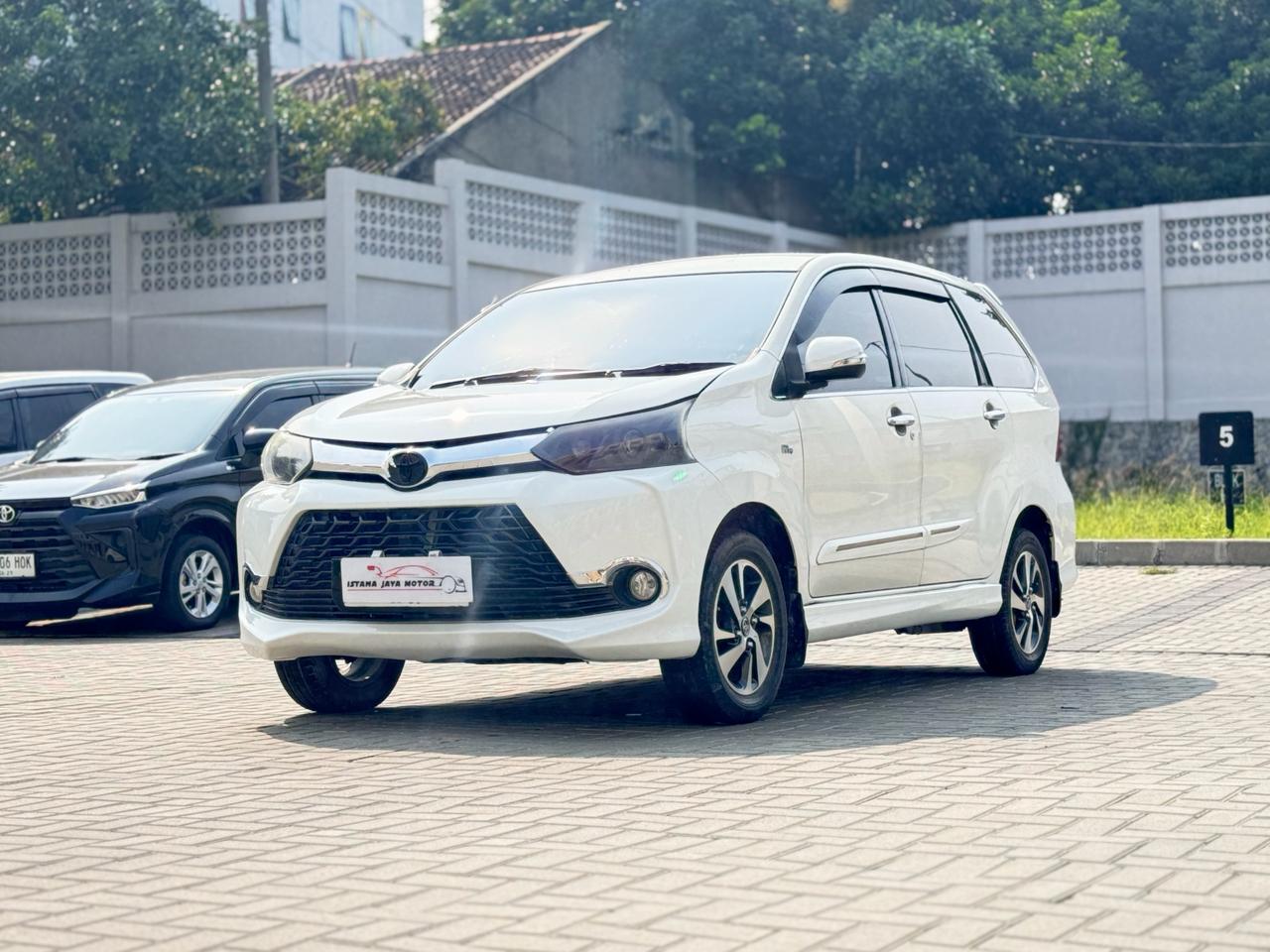 AVANZA VELOZ 1.5 AT PUTIH 2016 - Gambar 3