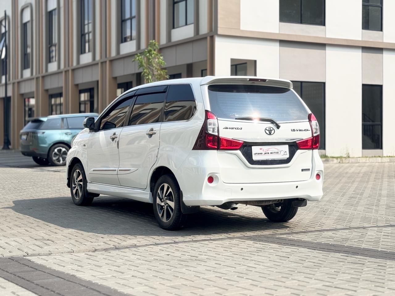AVANZA VELOZ 1.5 AT PUTIH 2016 - Gambar 5