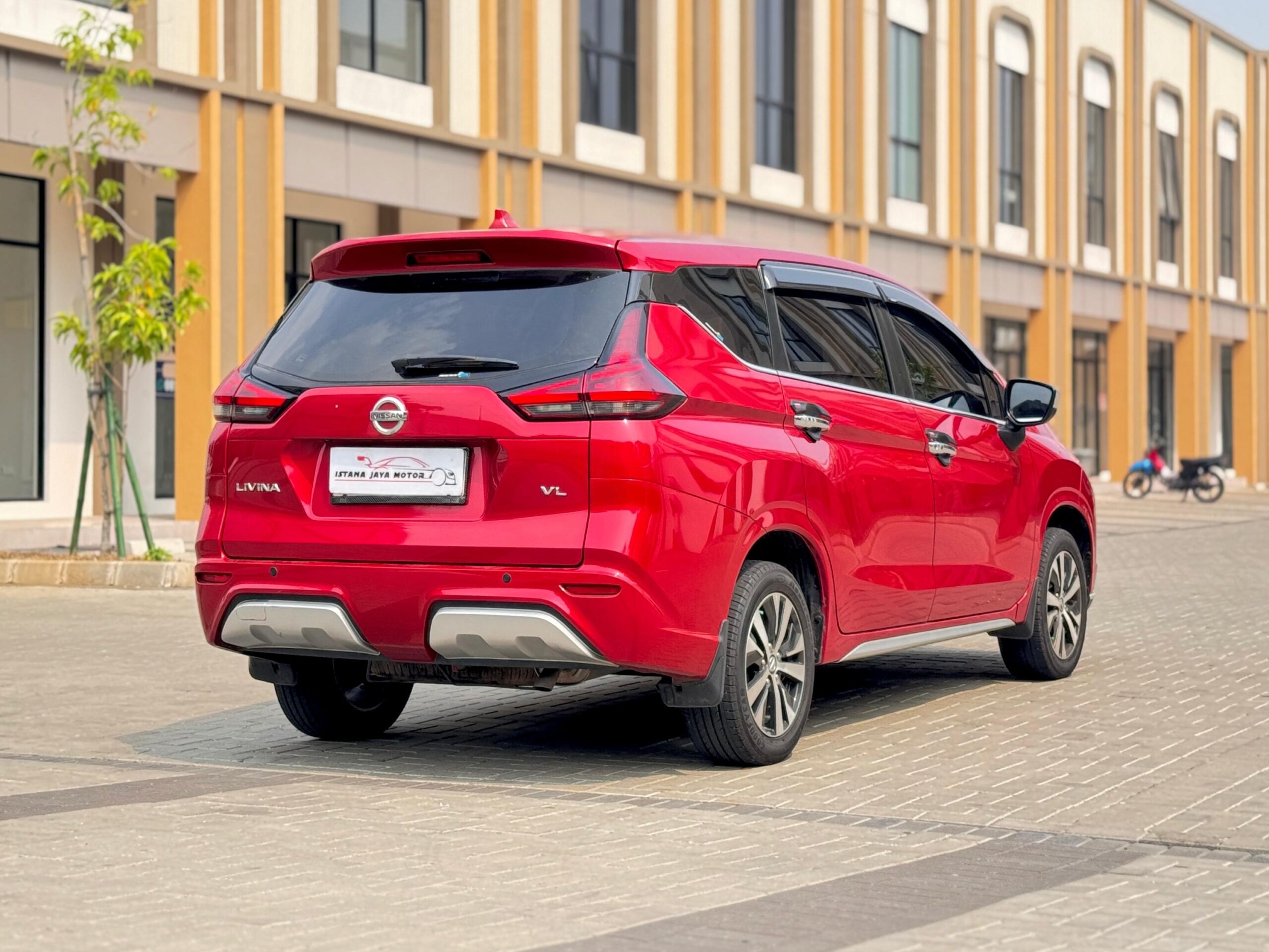 LIVINA VL AT MERAH 2019 - Gambar 6