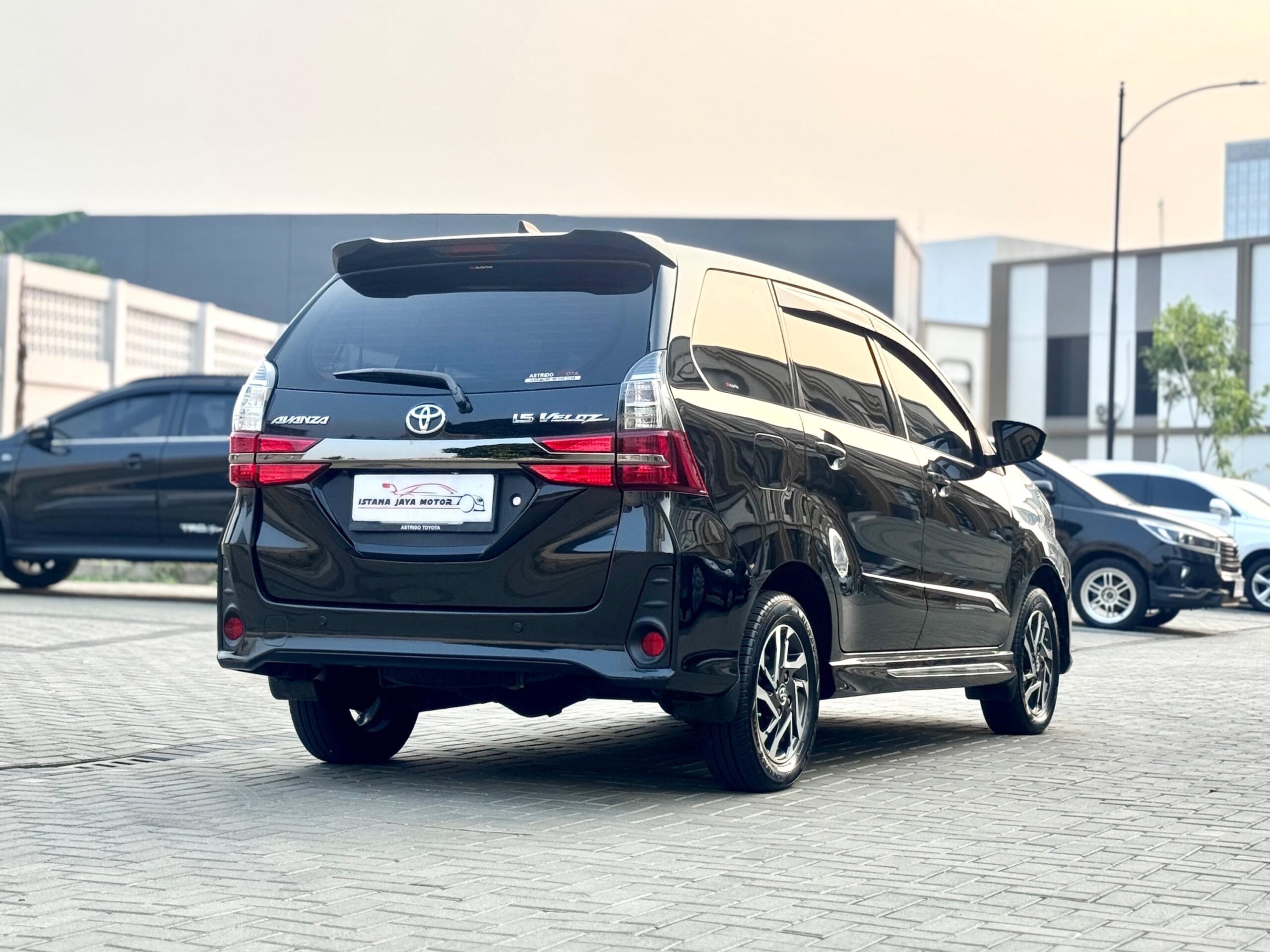 AVANZA 1.5 VELOZ HITAM 2020 - Gambar 6