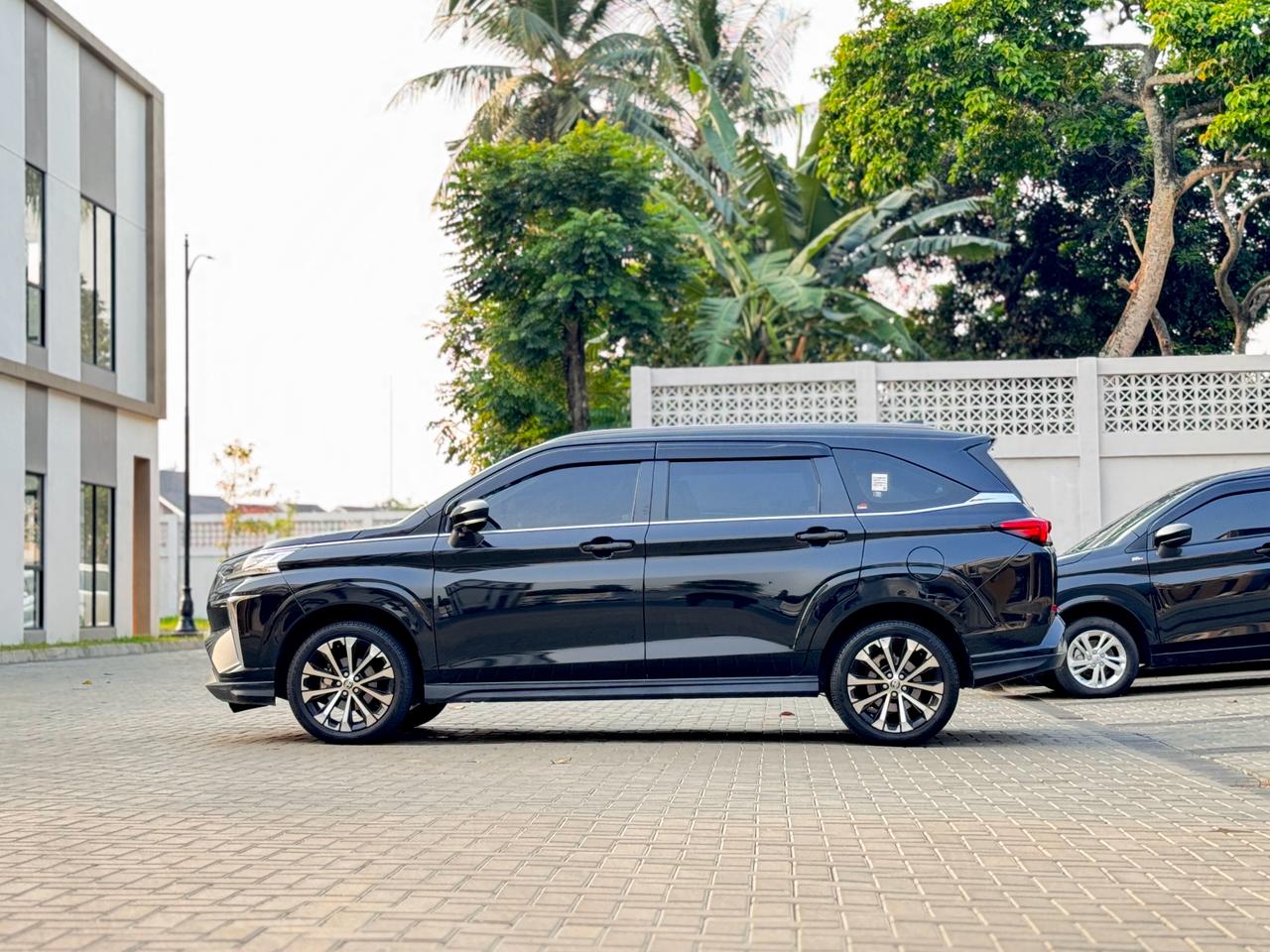 AVANZA VELOZ 1.5 Q TSS CVT HITAM 2023 - Gambar 7