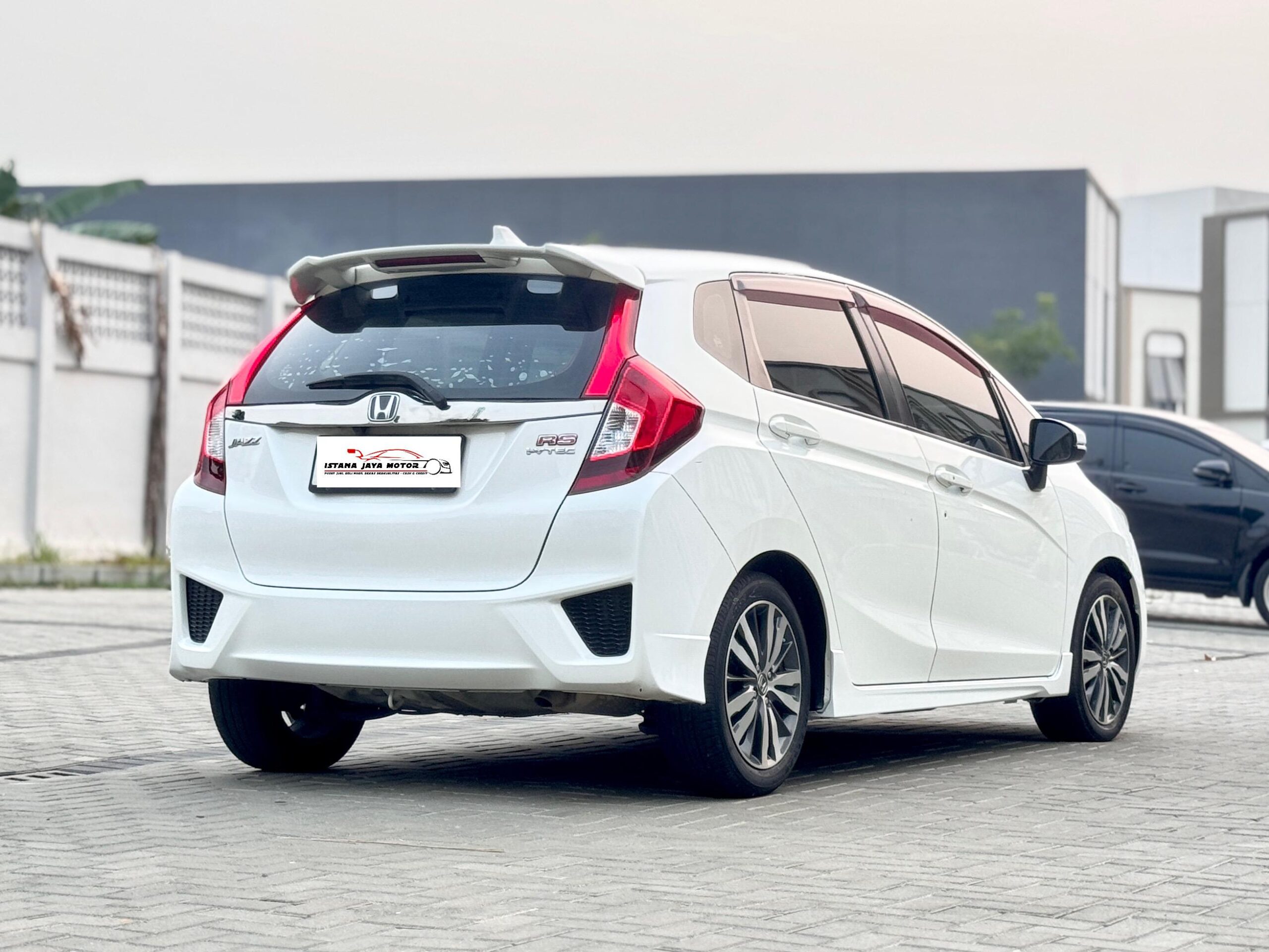 JAZZ 1.5 RS PUTIH 2016 - Gambar 6