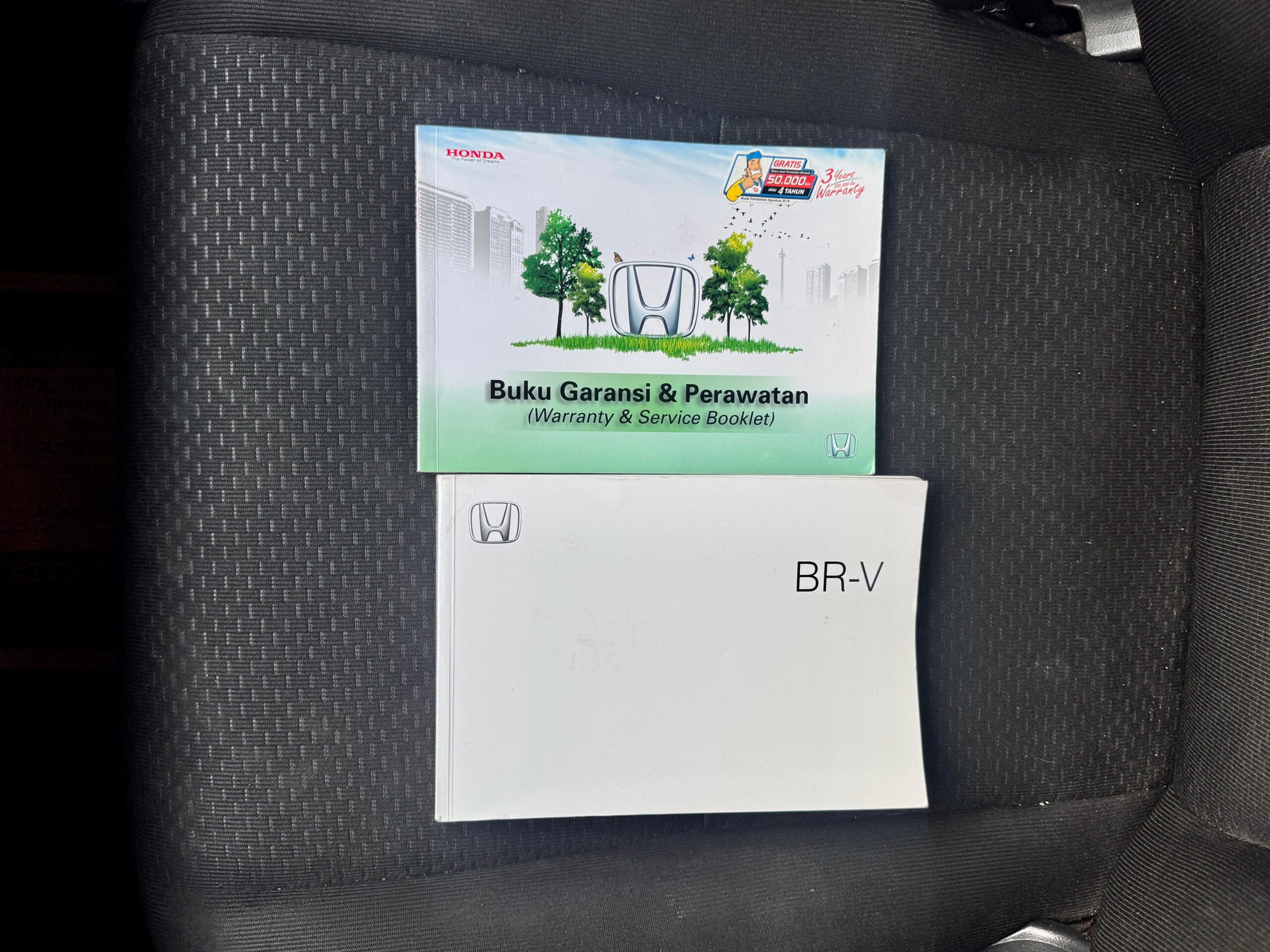 BRV 1.5 E PRESTIGE PUTIH 2018 - Gambar 16