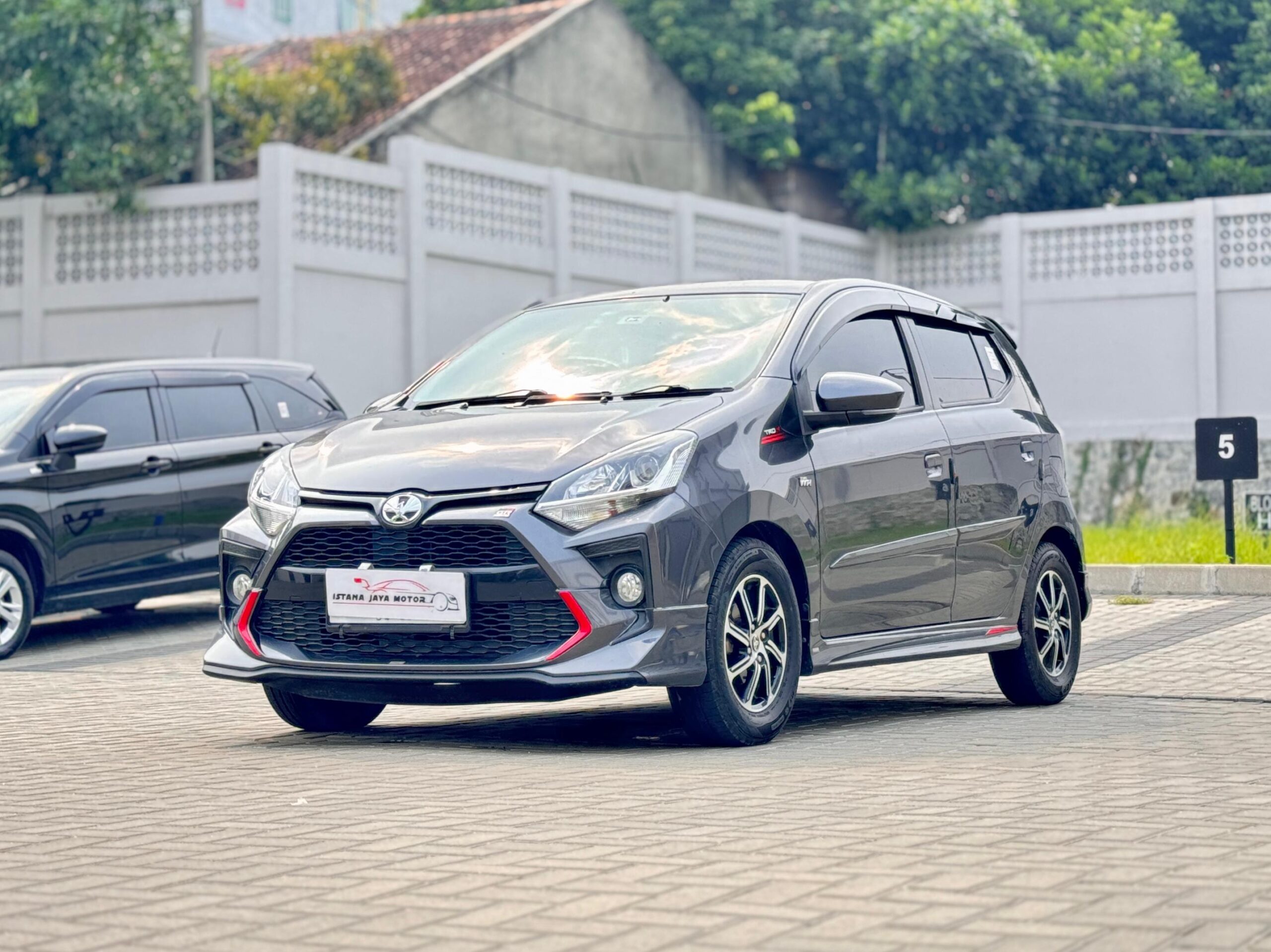 AGYA 1.2 TRD AT ABU 2021 - Gambar 3