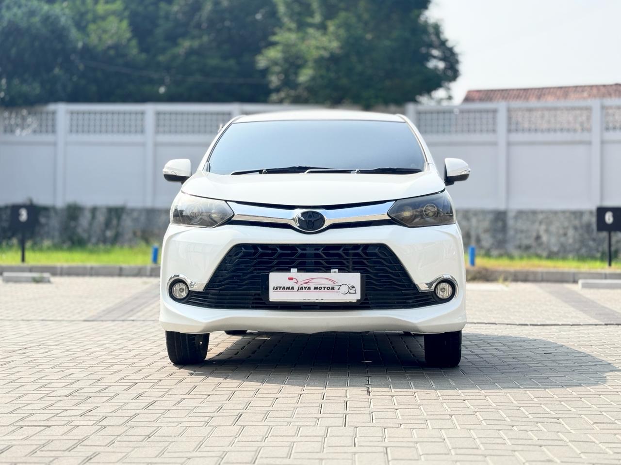 AVANZA VELOZ 1.5 AT PUTIH 2016