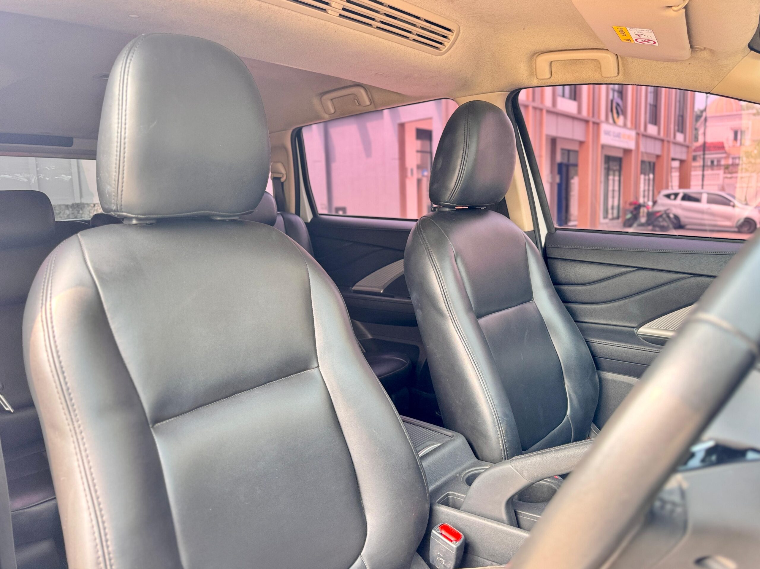 XPANDER 1.5 SPORT PUTIH 2018 - Gambar 12