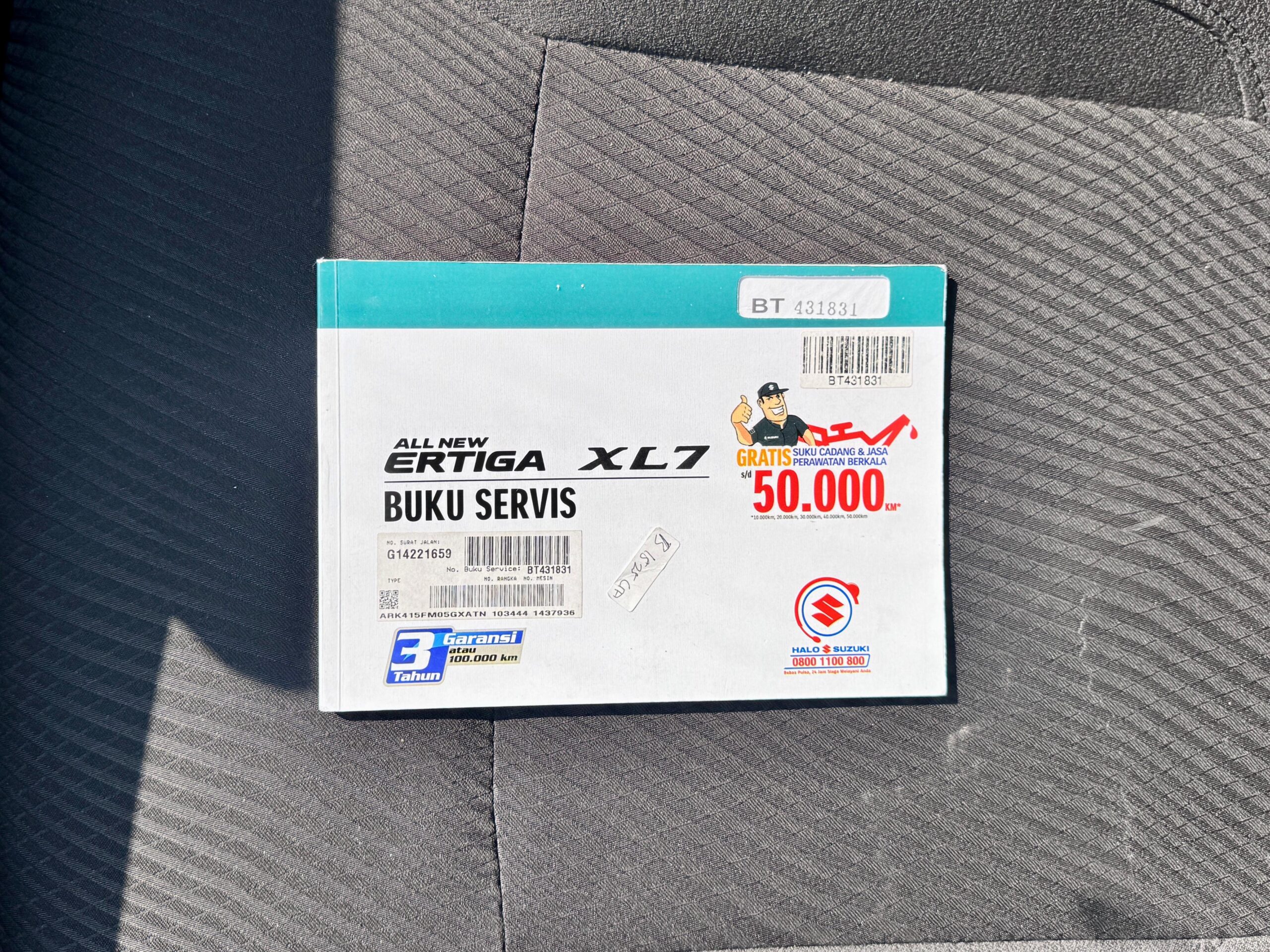 ERTIGA GX HYBRID AT ABU 2022 - Gambar 16