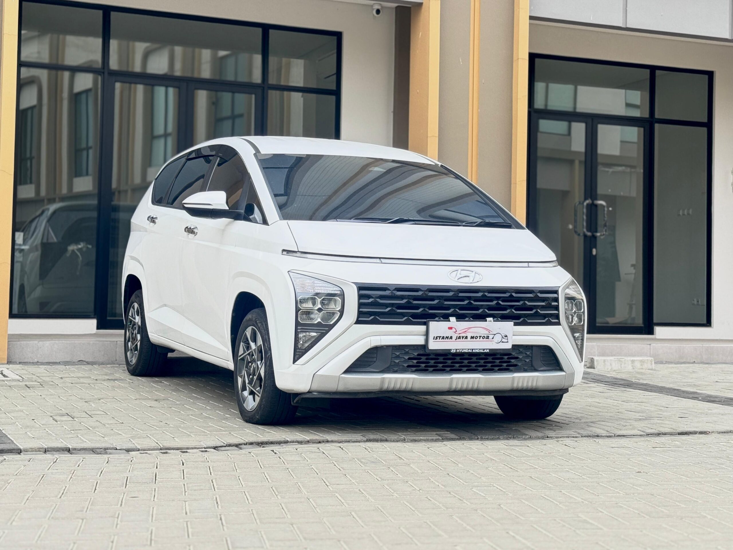 STARGAZER PRIME IVT PUTIH 2022 - Gambar 4