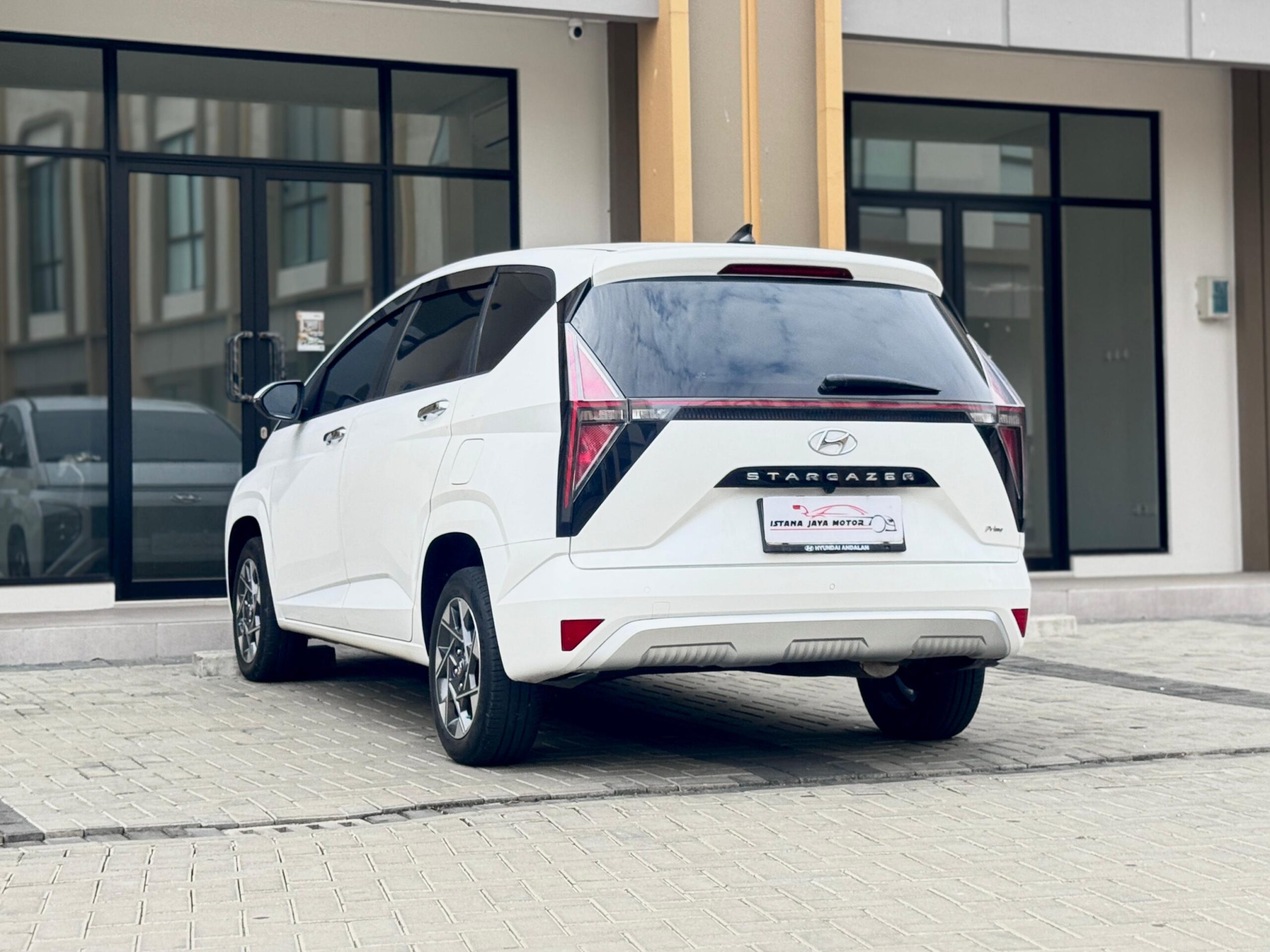 STARGAZER PRIME IVT PUTIH 2022 - Gambar 5