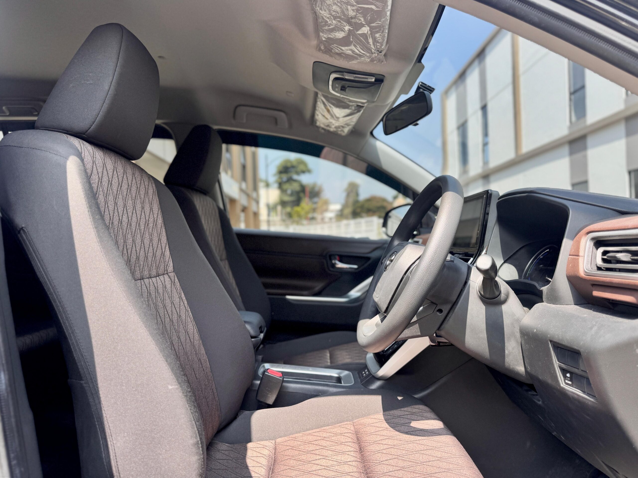 INNOVA ZENIX 2.0 G HV CVT HITAM 2024 - Gambar 13
