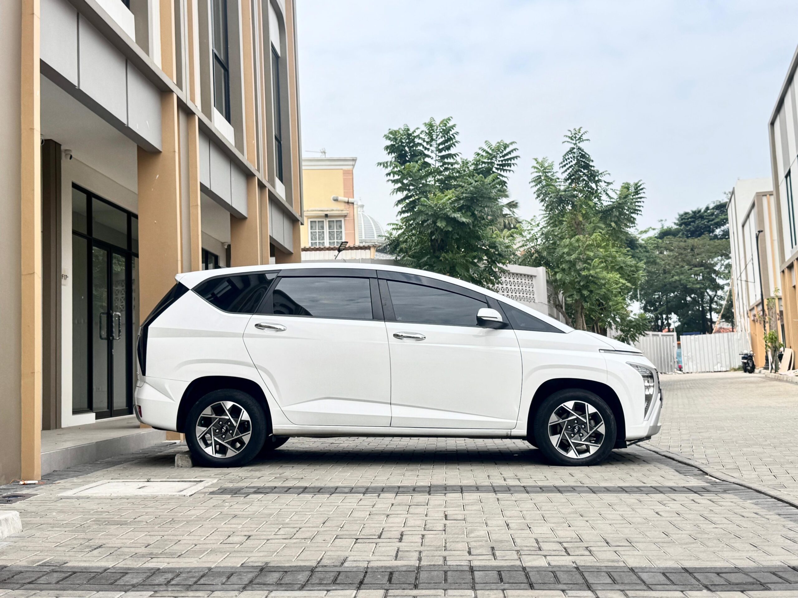 STARGAZER PRIME IVT PUTIH 2022 - Gambar 8