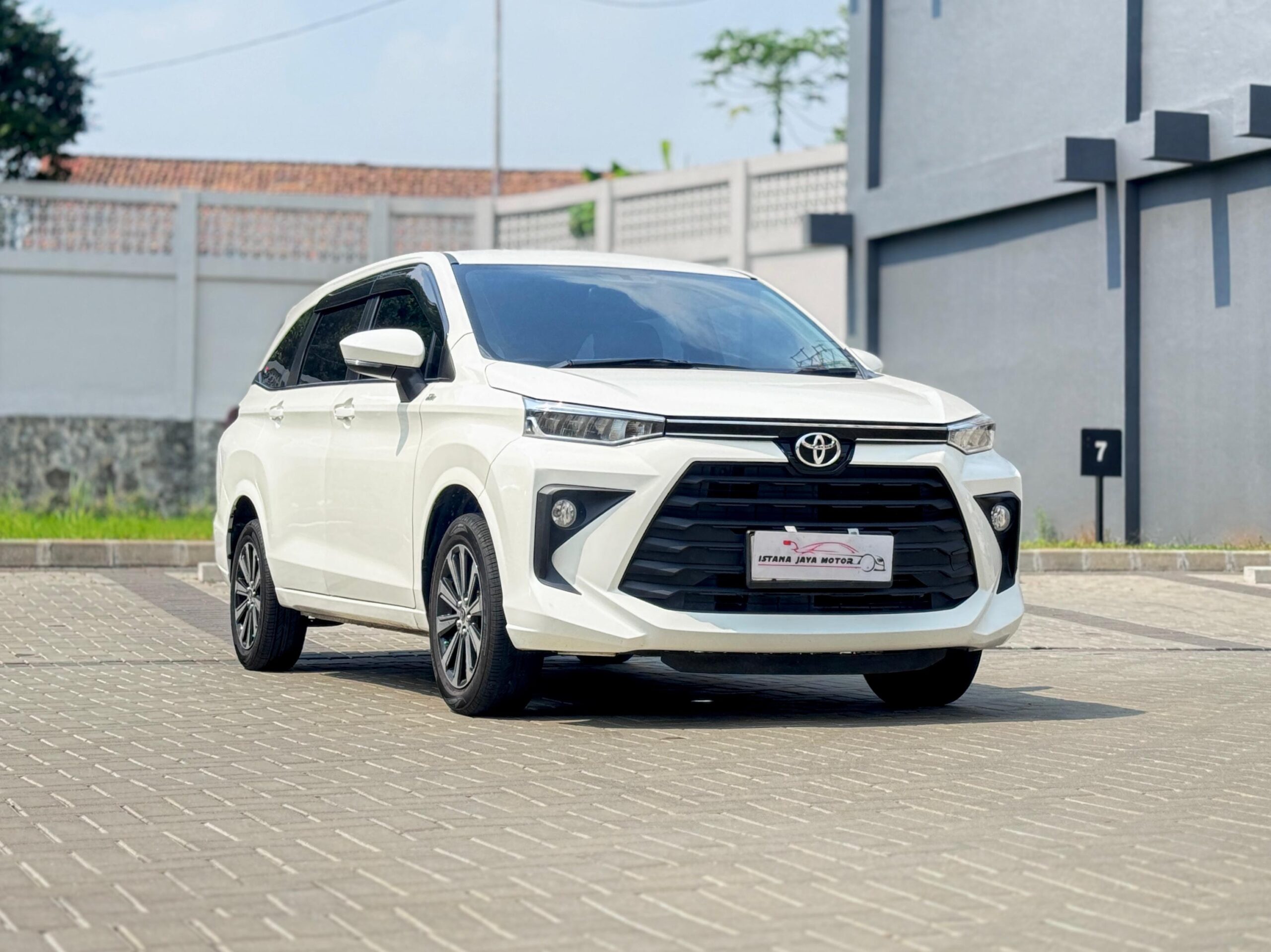 AVANZA 1.5 G CVT PUTIH 2024 - Gambar 4