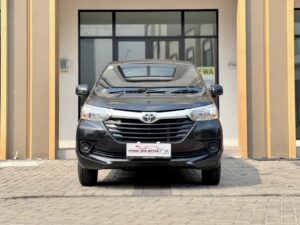 AVANZA 1.3 E AT HITAM 2018