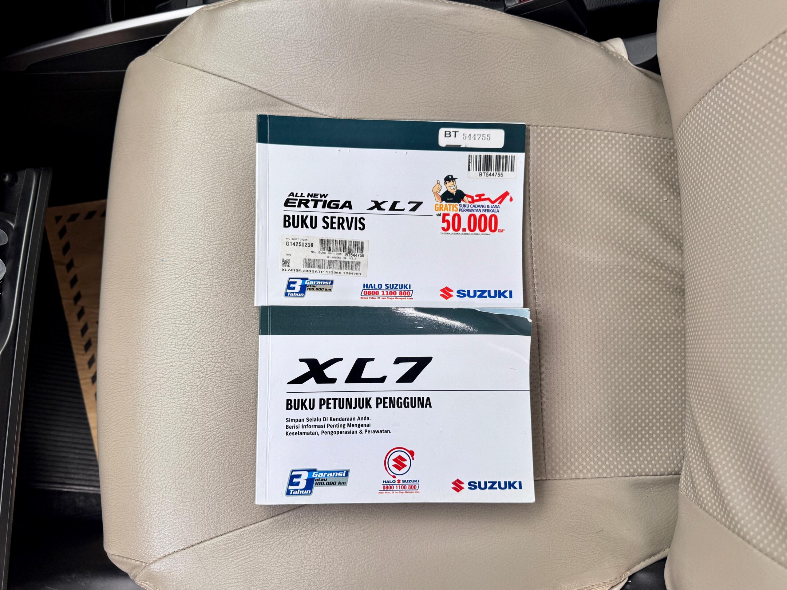 XL7 ALPHA HYBRID AT SANDKHAKI 2023 - Gambar 16