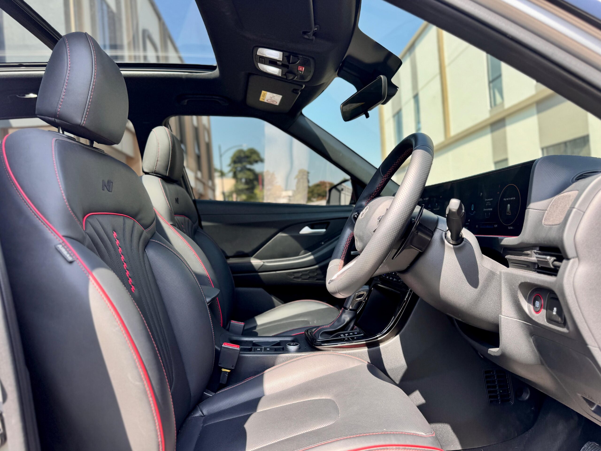 CRETA N LINE TURBO ABU 2025 - Gambar 17