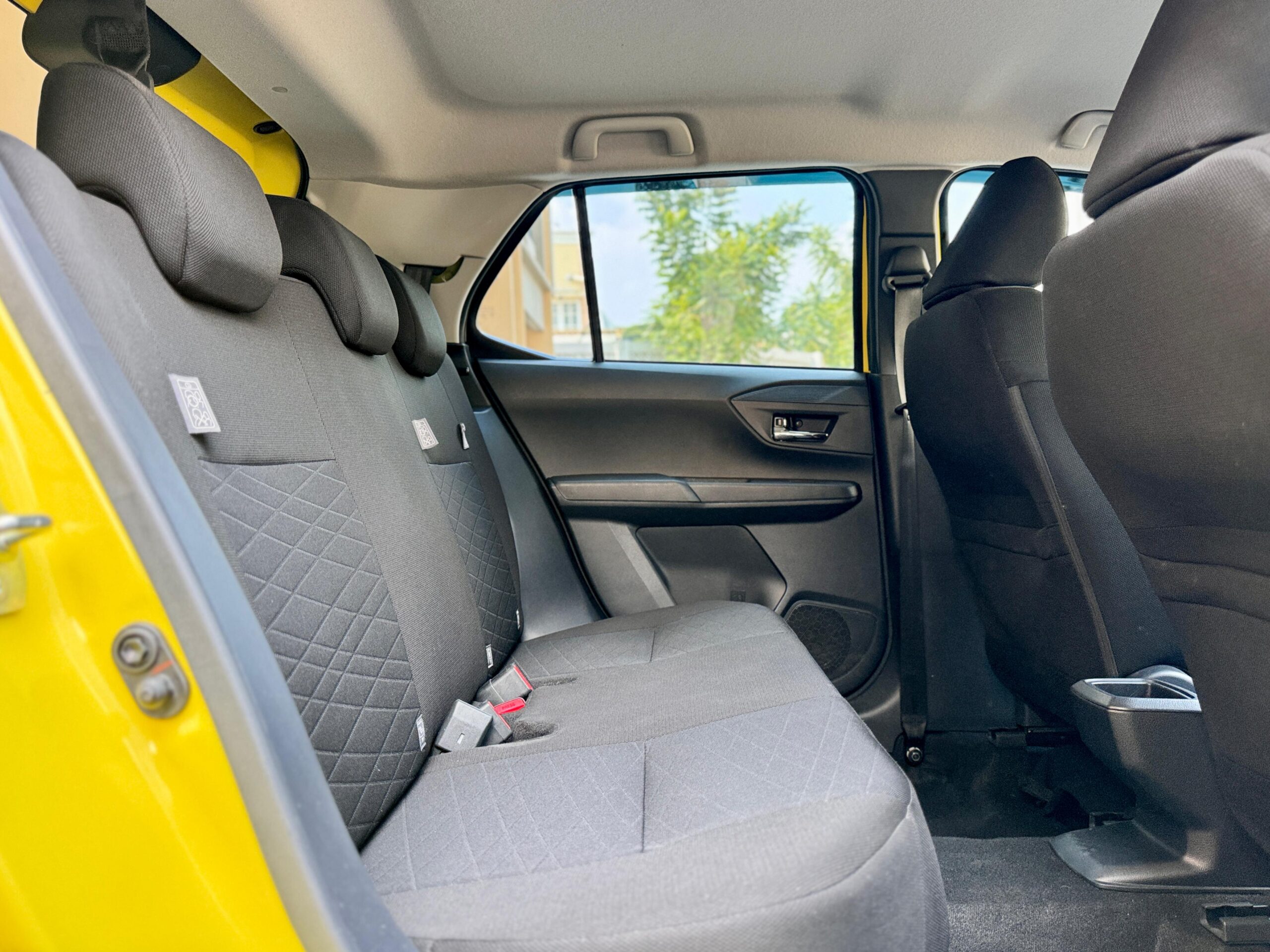 AGYA G CVT KUNING 2023 - Gambar 14