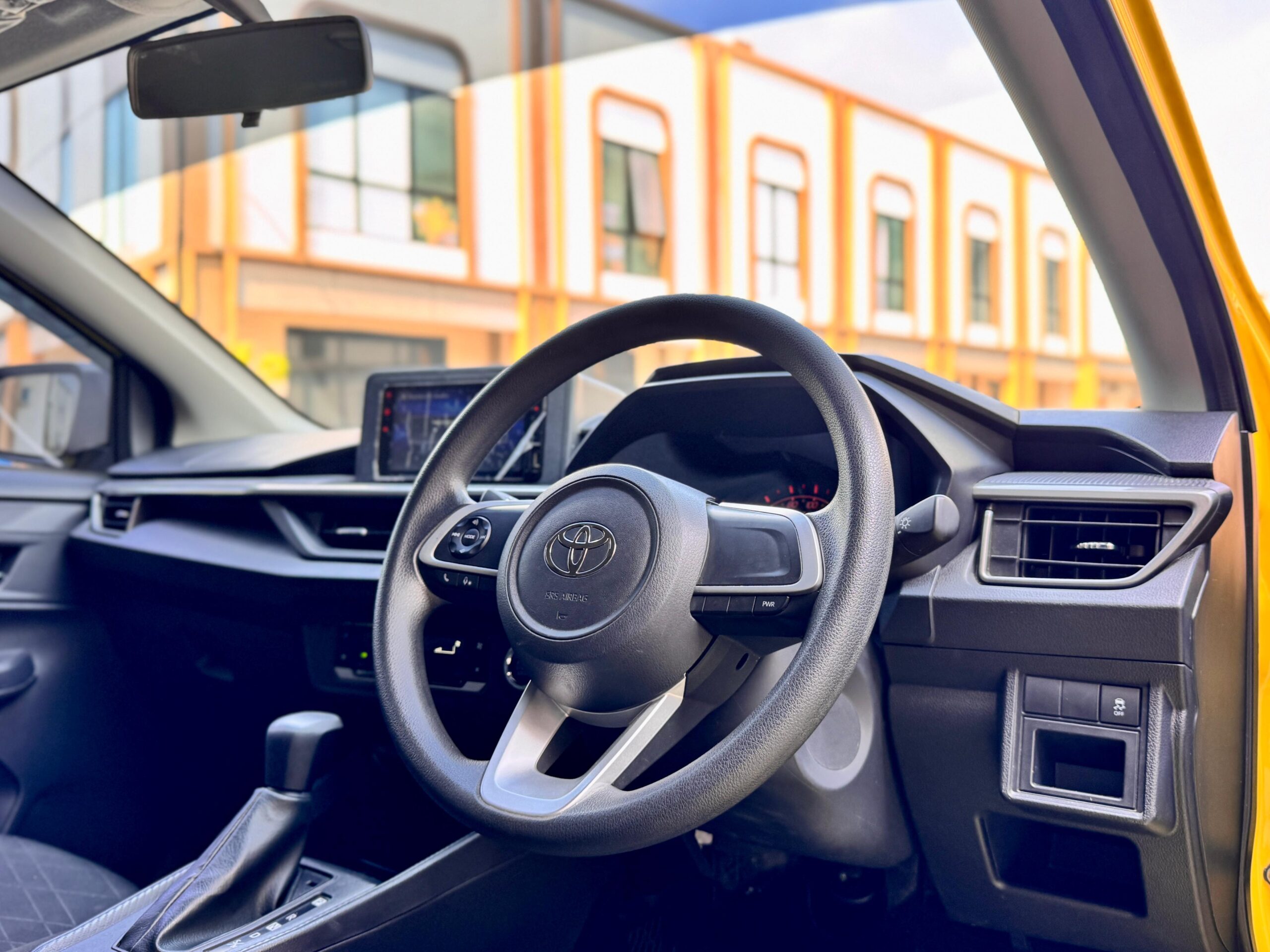 AGYA G CVT KUNING 2023 - Gambar 11