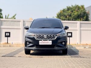 ERTIGA GX HYBRID AT HITAM 2023