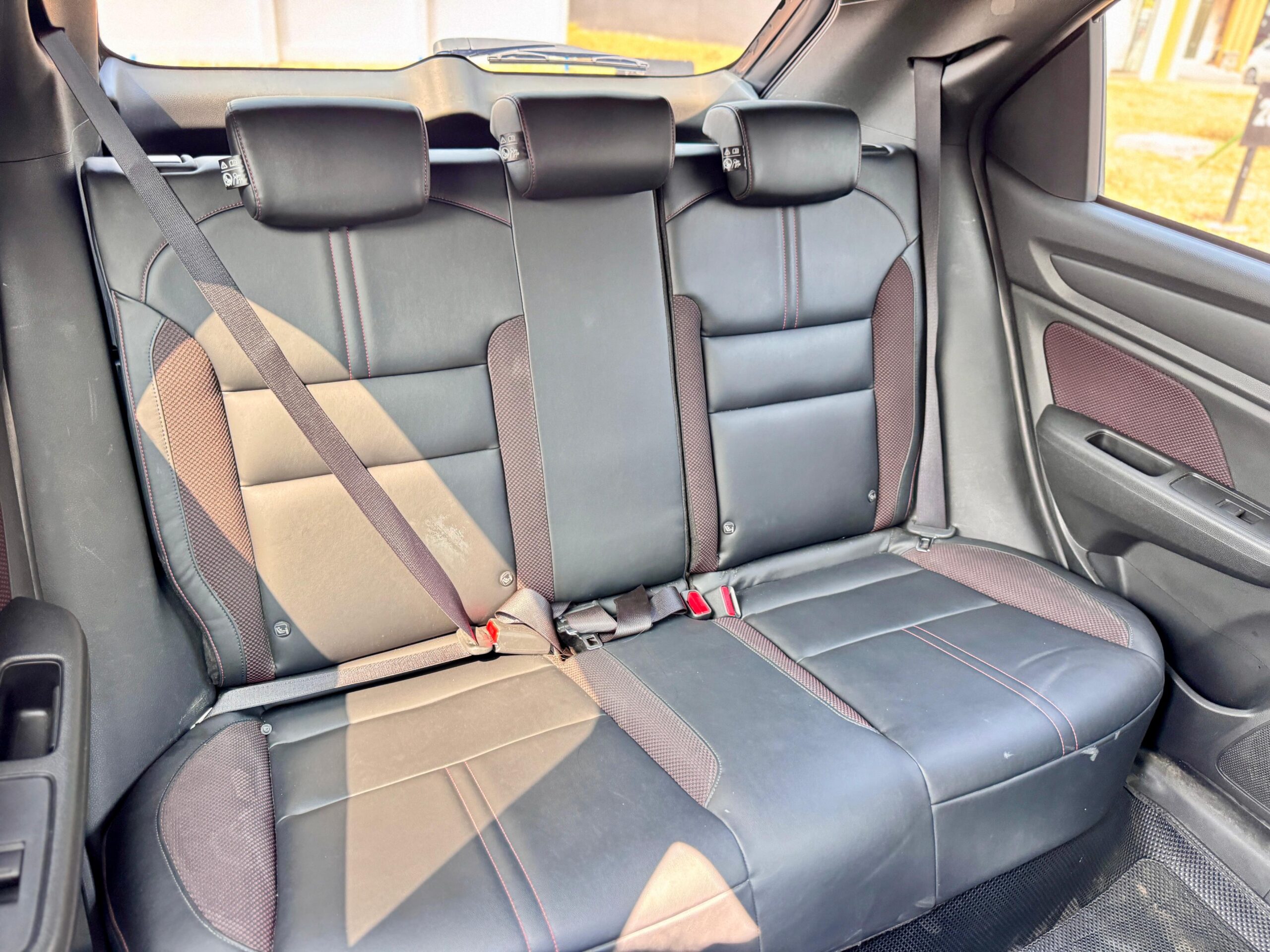WRV RS CVT ABU 2023 - Gambar 15