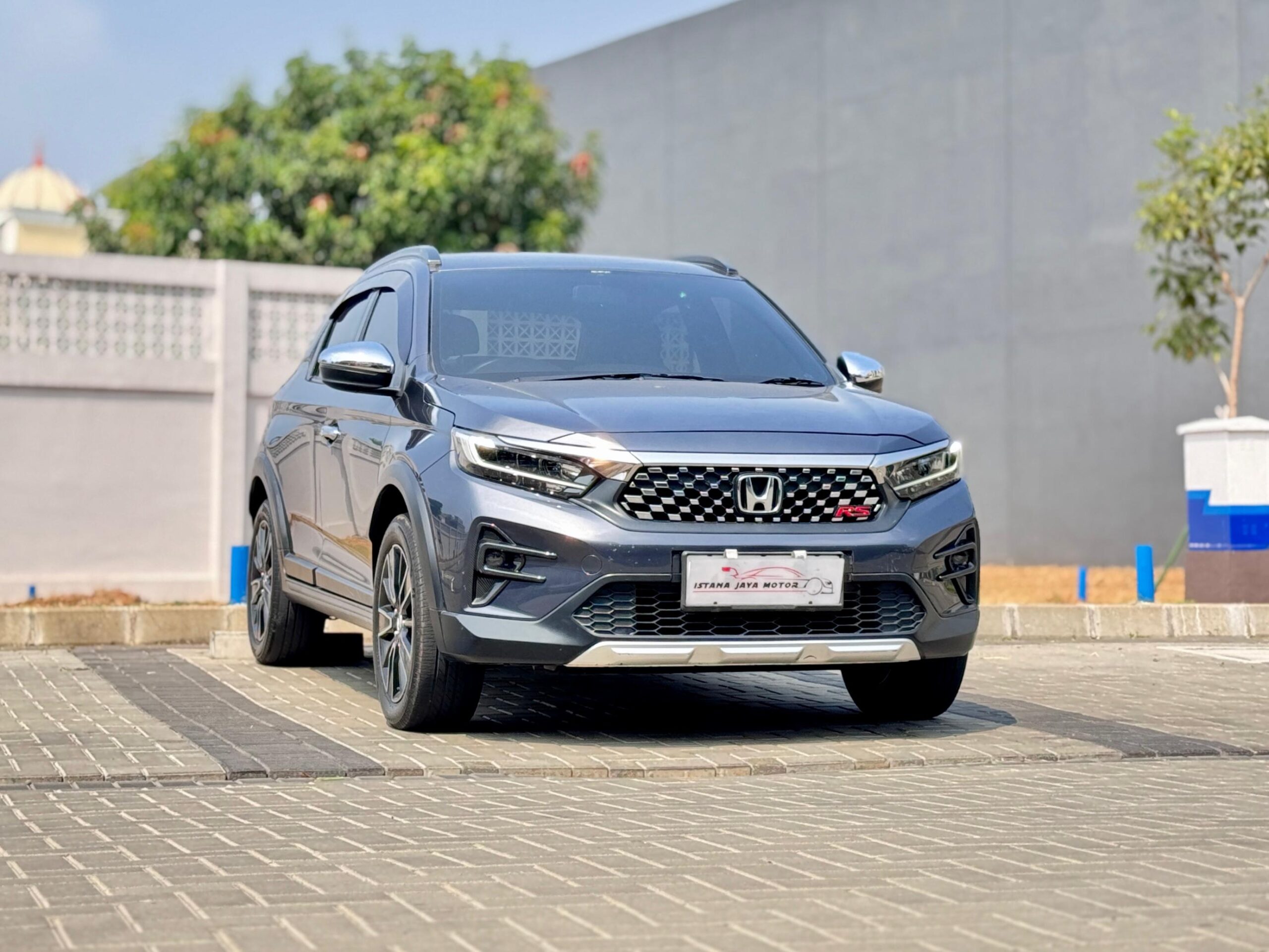 WRV RS CVT ABU 2023 - Gambar 4