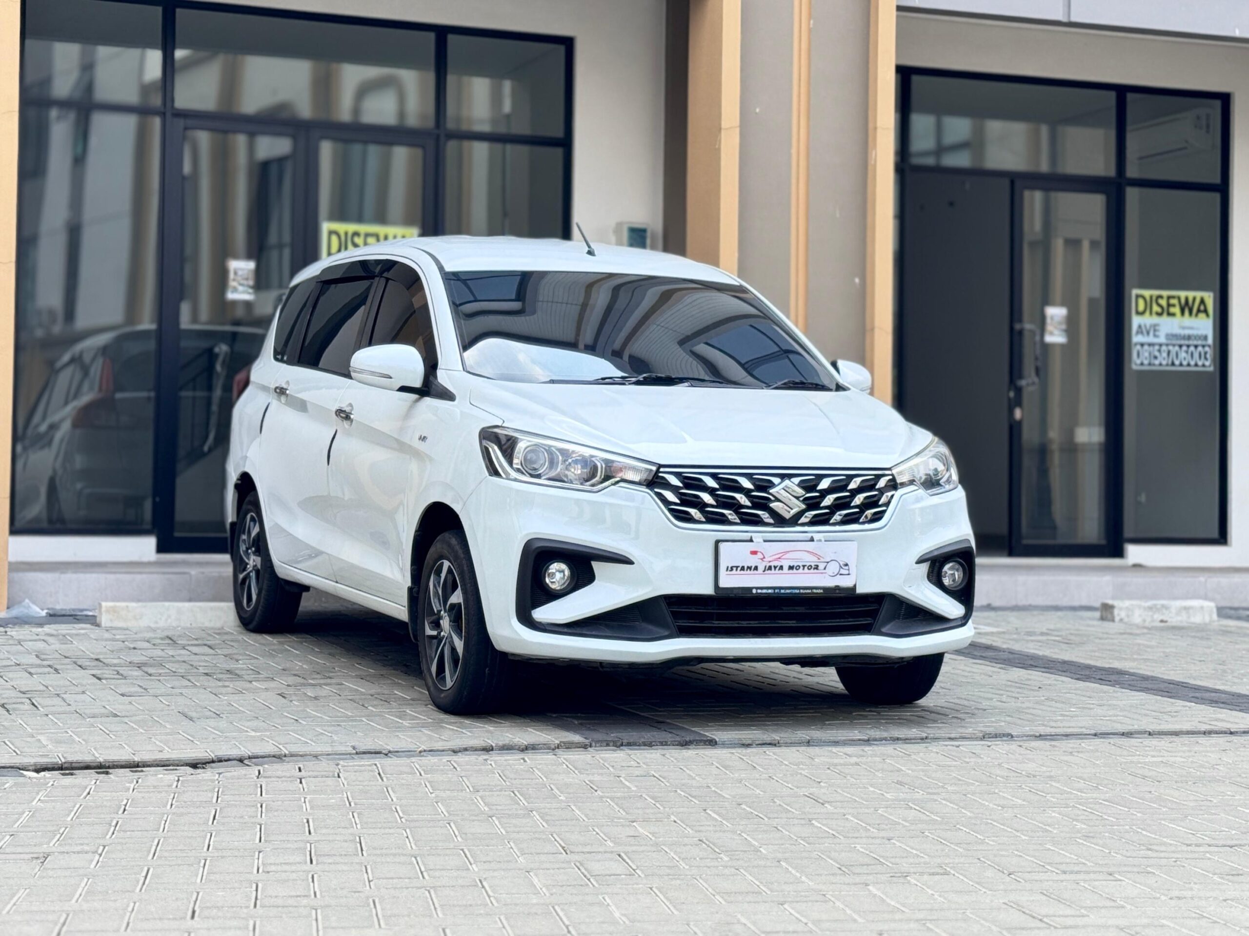 ERTIGA HYBRID GX AT PUTIH 2022 - Gambar 4