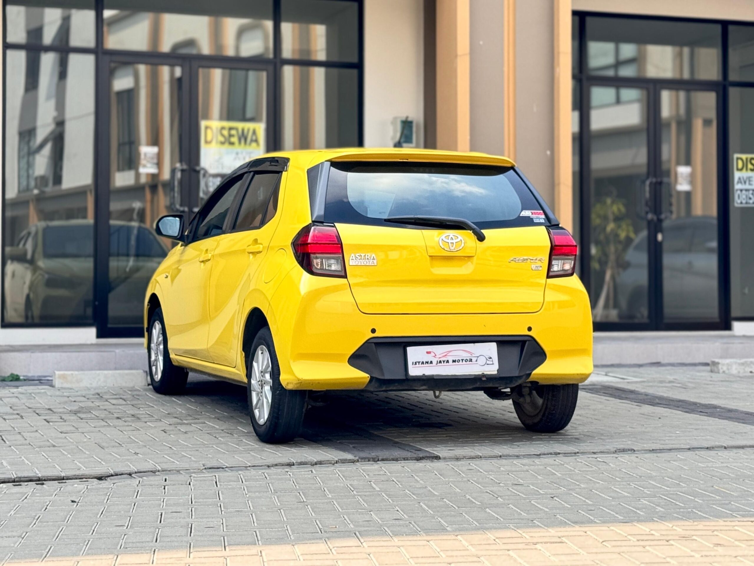 AGYA G CVT KUNING 2023 - Gambar 5