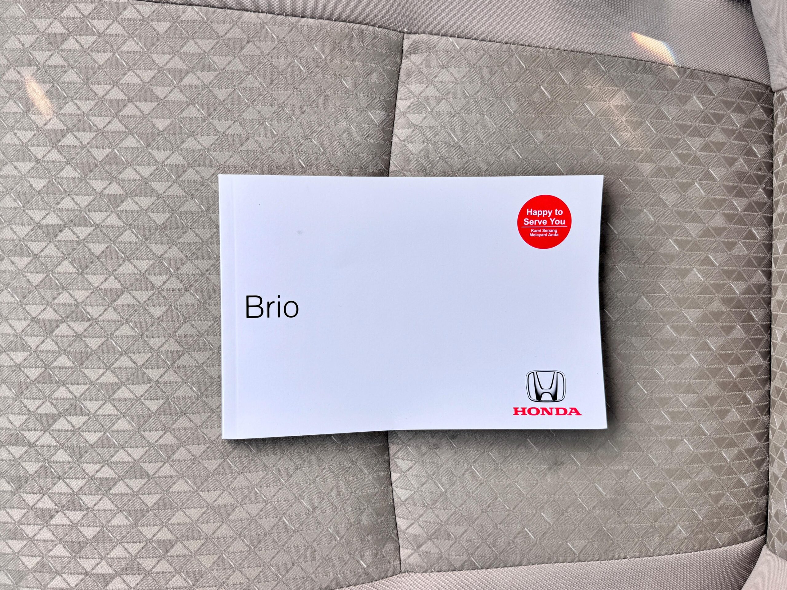 BRIO E AT KUNING 2023 - Gambar 16