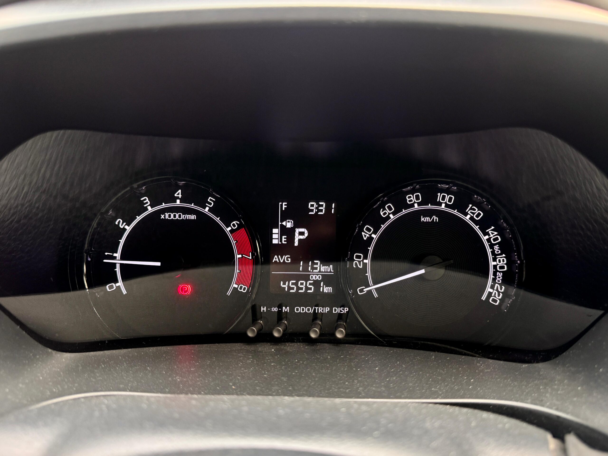 SIRION 1.3 X CVT MERAH 2022 - Gambar 9