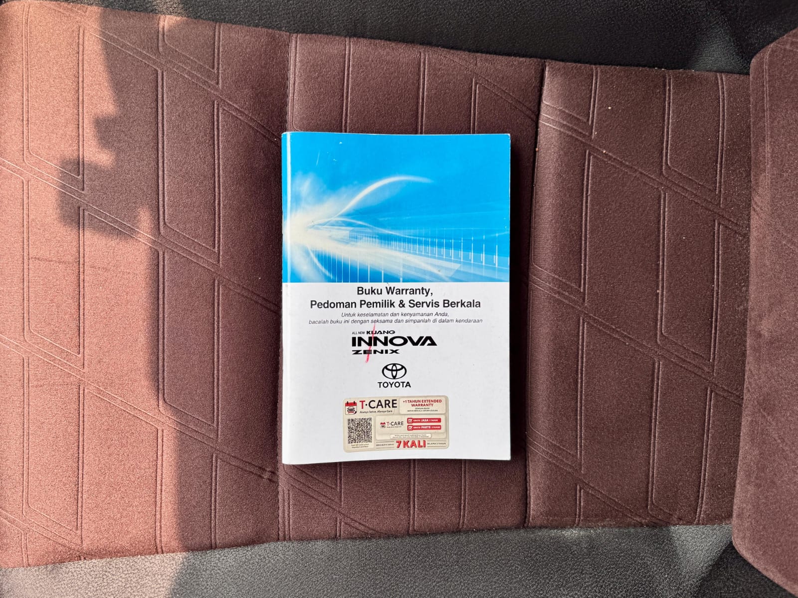 INNOVA ZENIX 2.0 V CVT PUTIH 2024 - Gambar 16