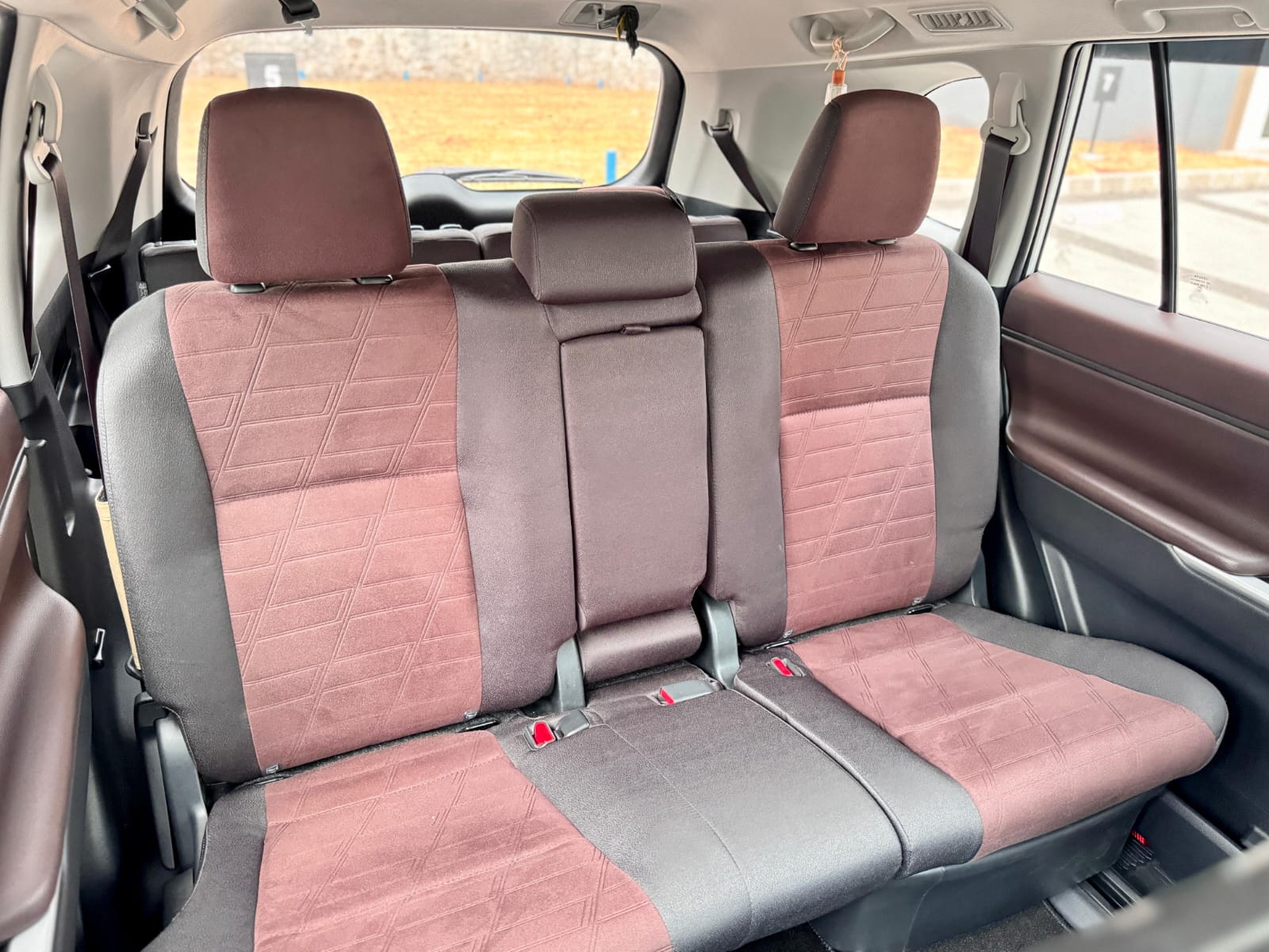 INNOVA ZENIX 2.0 V CVT PUTIH 2024 - Gambar 14
